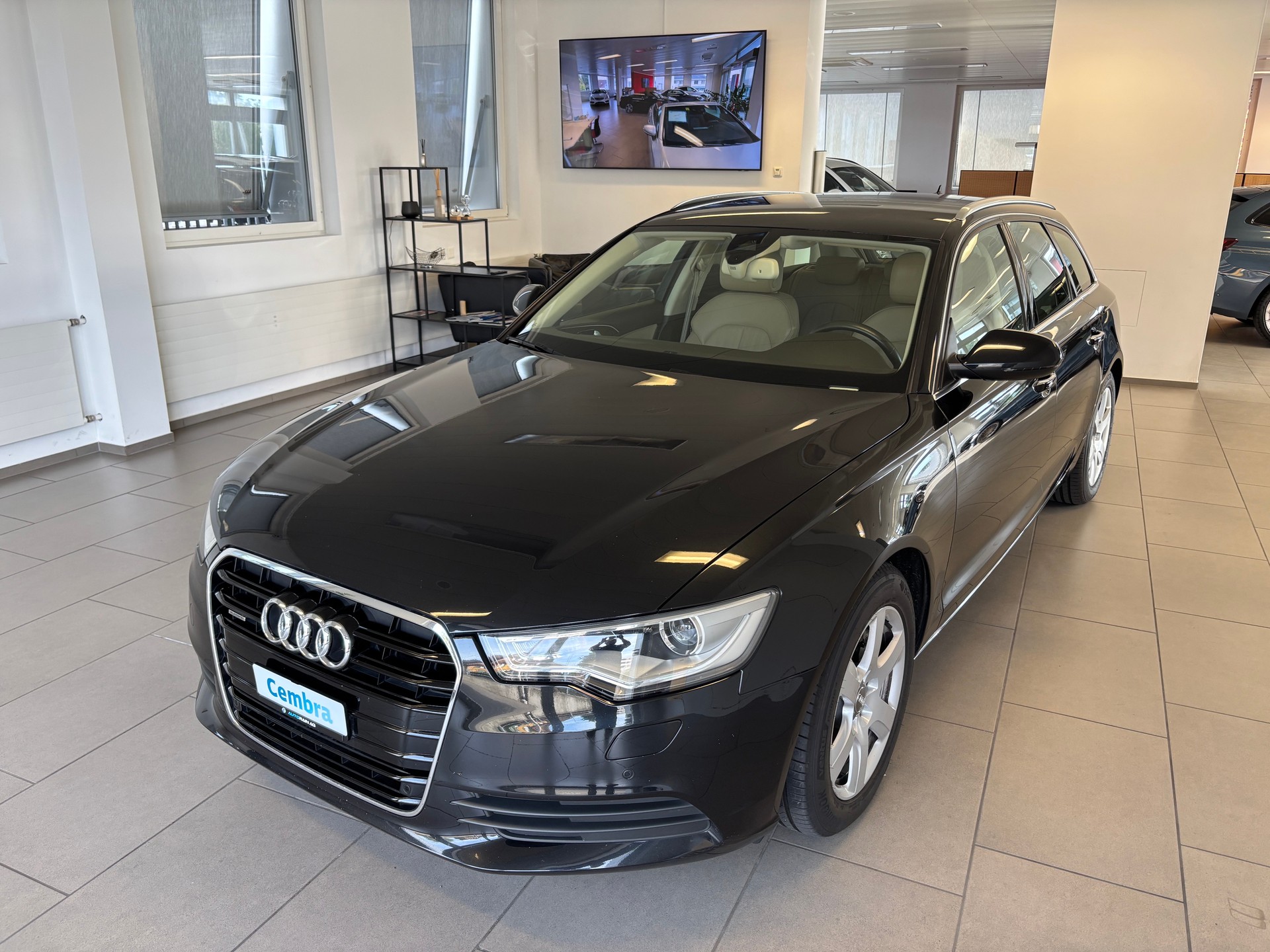AUDI A6 Avant 3.0 TDI V6 quattro S-tronic