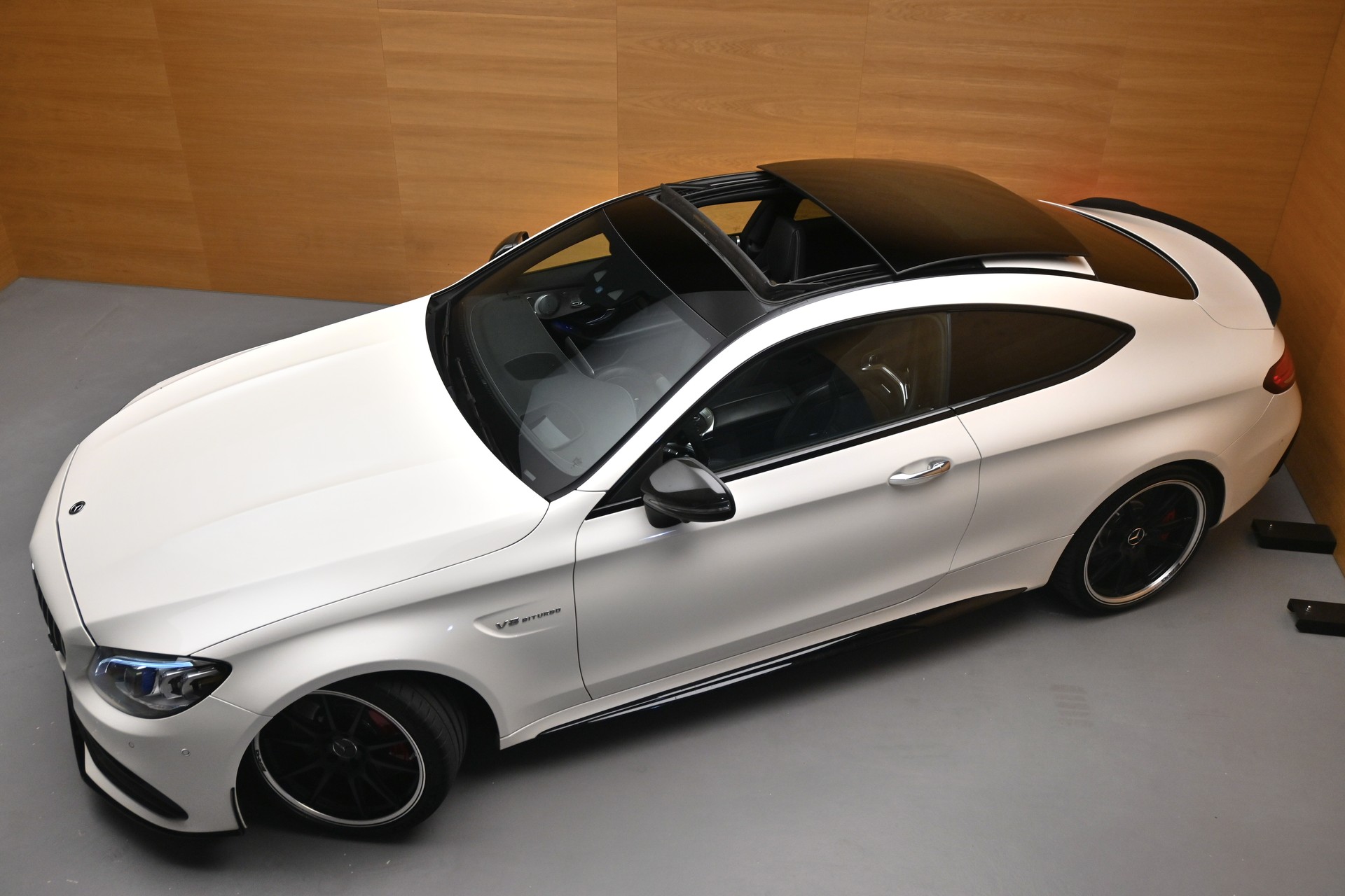 MERCEDES-BENZ C 63 S AMG 9G-tronic*Facelift*-showroom-element-1