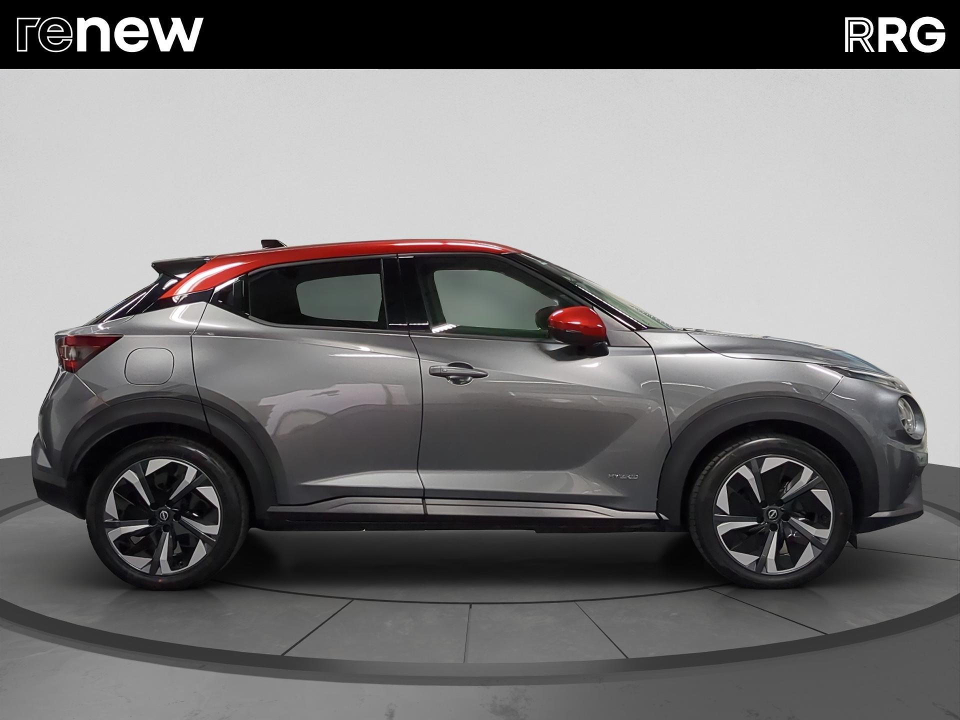 NISSAN Juke 1.6 FHEV Tekna-showroom-element-1