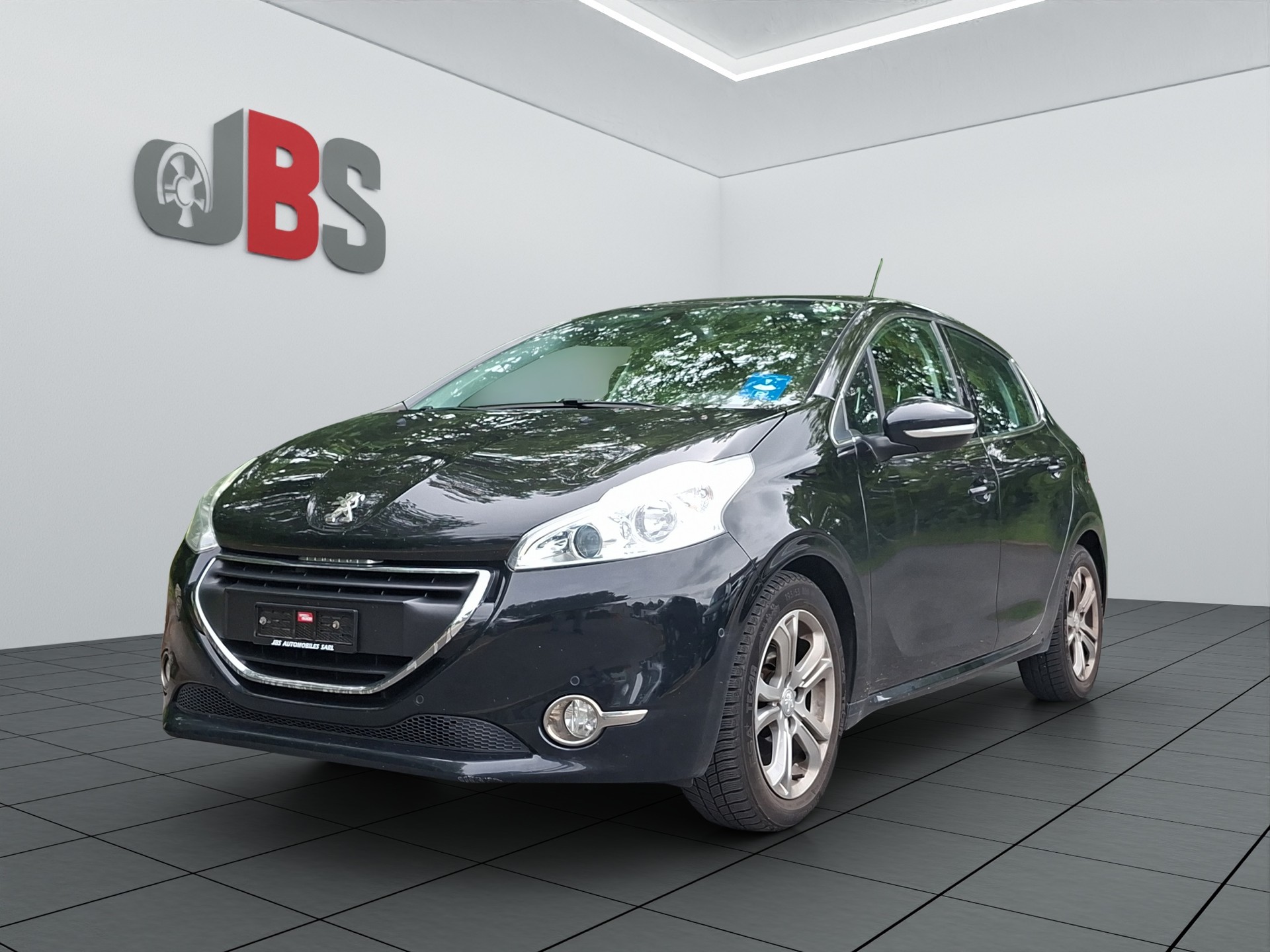 PEUGEOT 208 1.6 e-HDI Allure