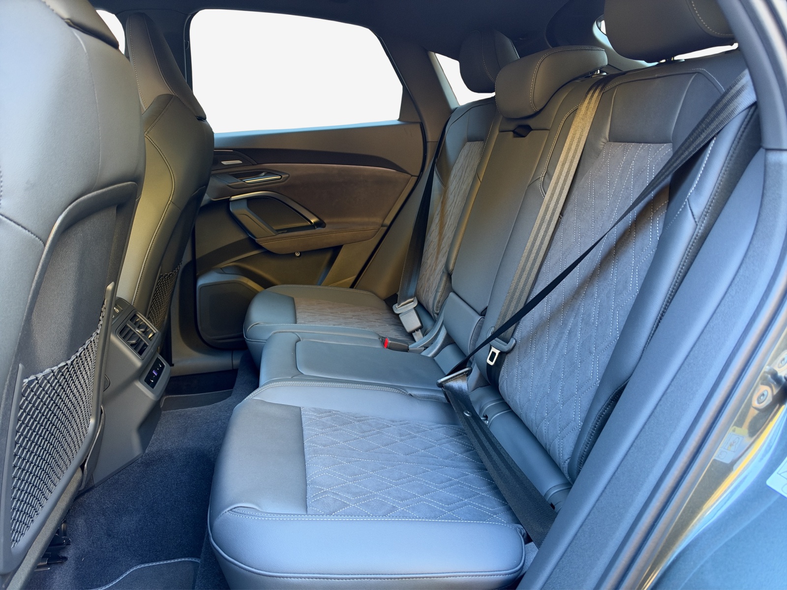 AUDI Q5 Sportback TDI quattro 150 kW S-tronic-image-11