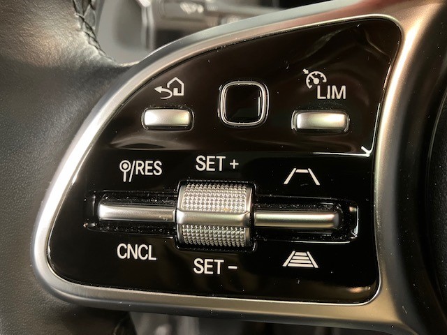 MERCEDES-BENZ GLE Coupé 300 d 4Matic+ 9G-Tronic-image-11