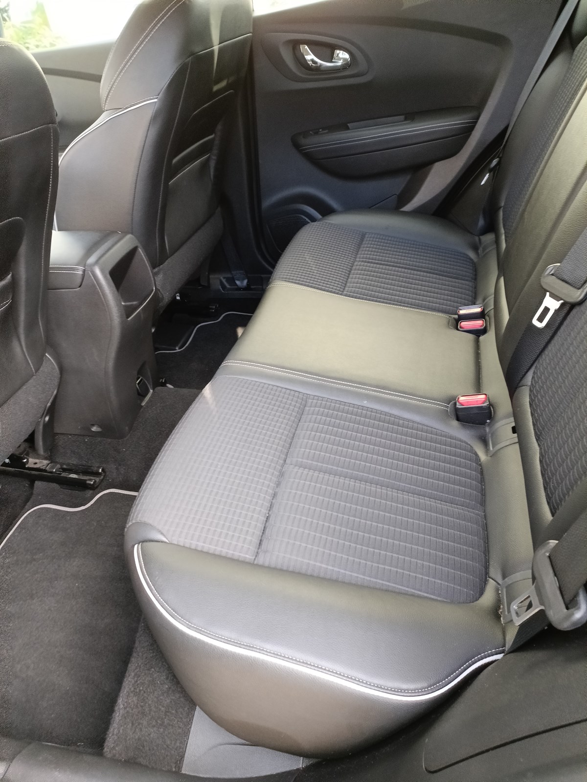 RENAULT Kadjar 1.6 dCi Bose 4x4-image-7