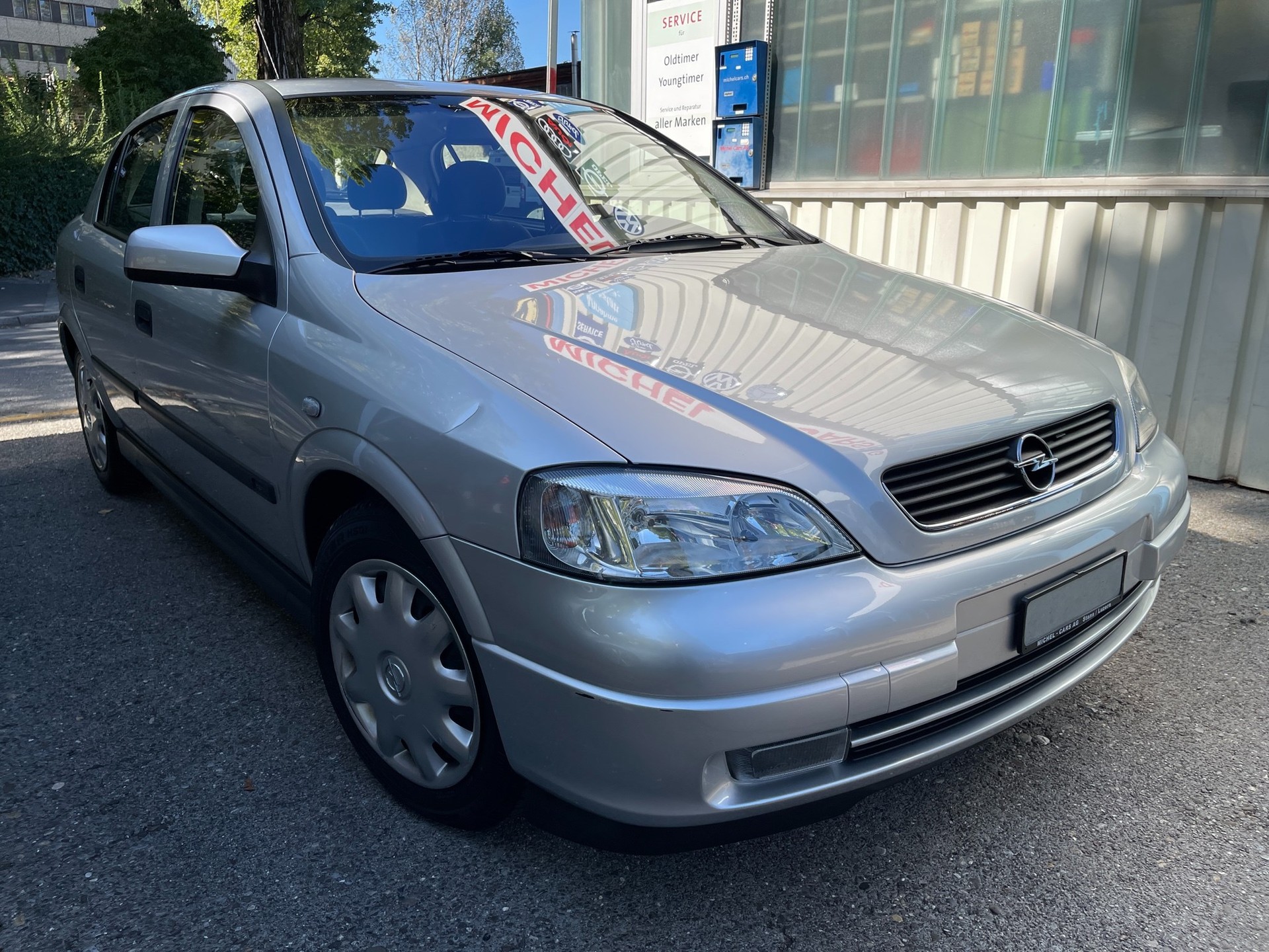OPEL Astra 2.2i 16V Elegance-image-1