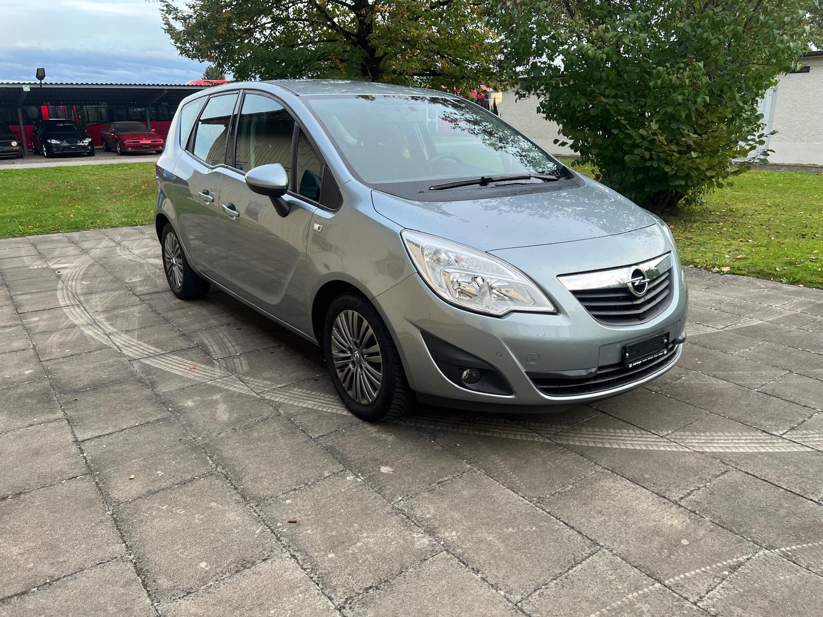 OPEL Meriva 1.4 Turbo Active Edition