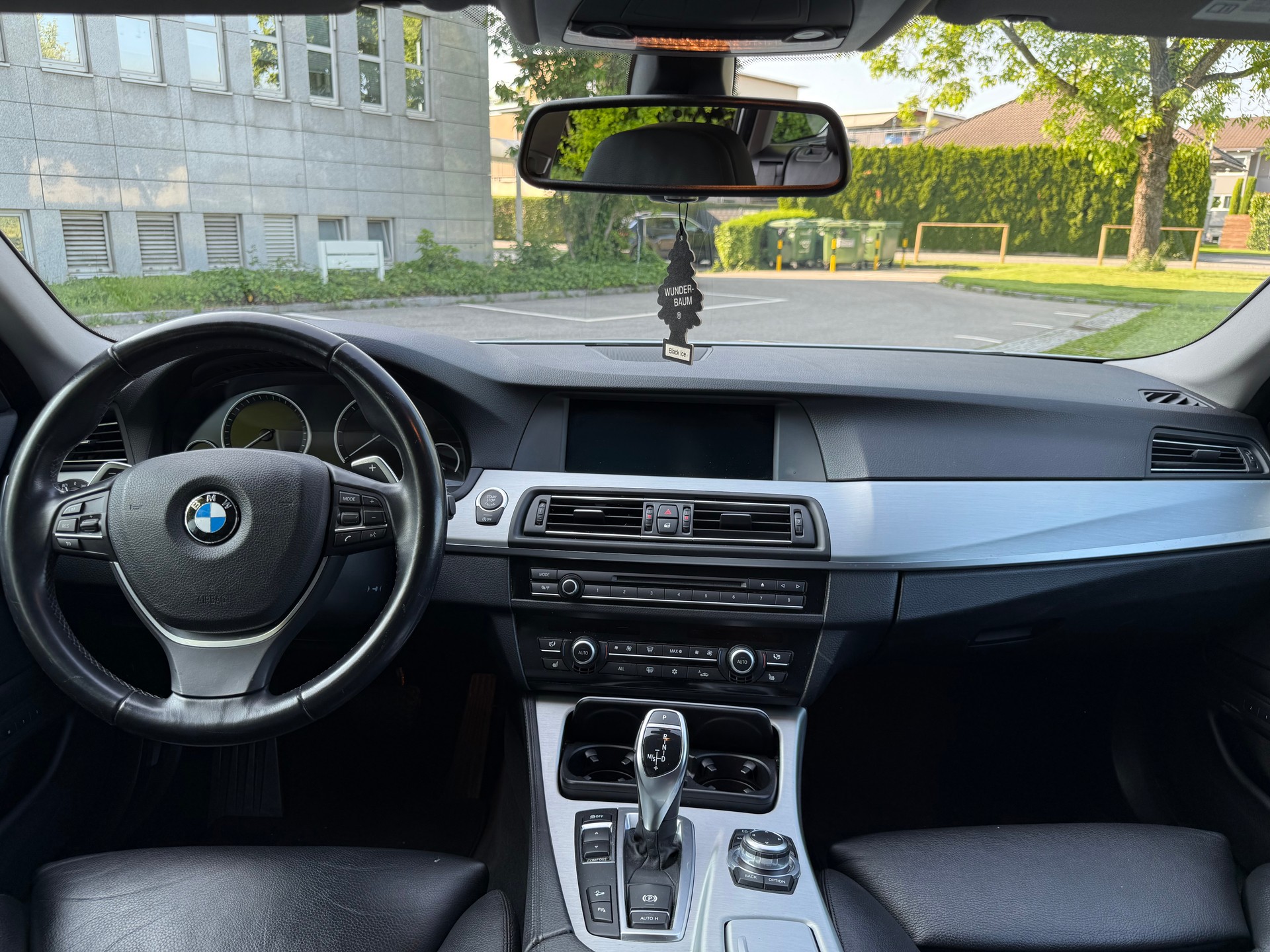 BMW 535d xDrive Touring Steptronic-image-10