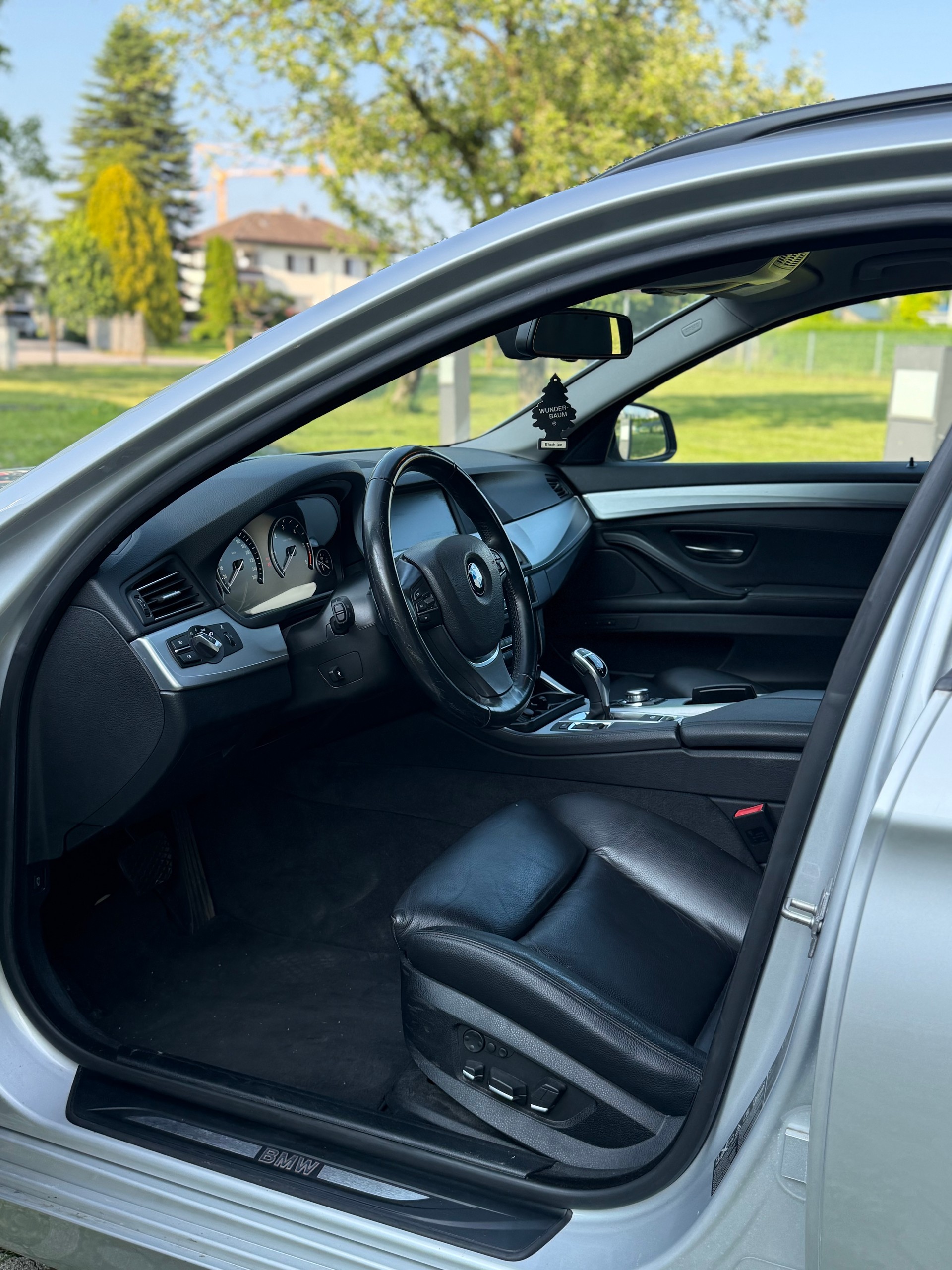 BMW 535d xDrive Touring Steptronic-image-7