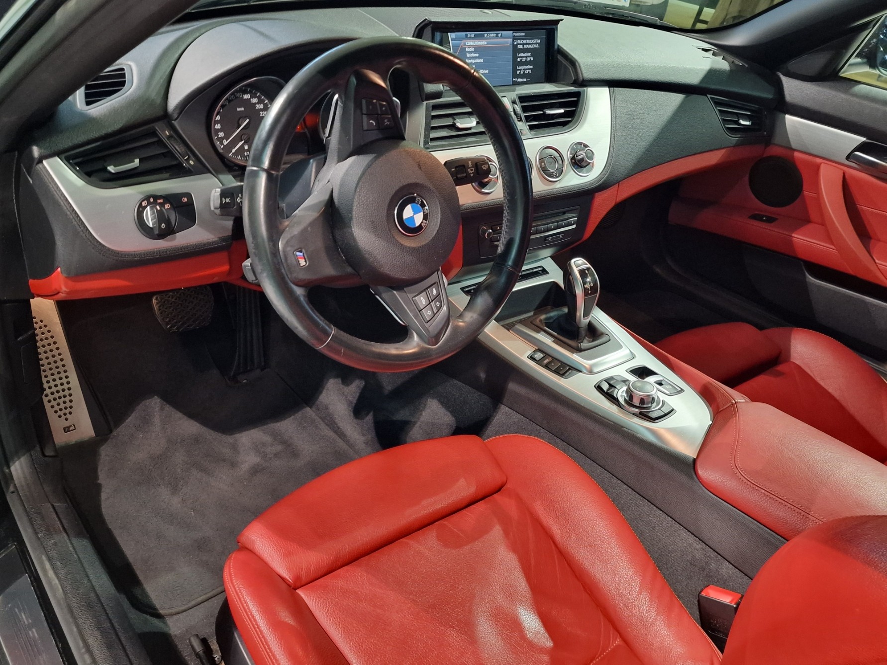 BMW Z4 sDrive20i Steptronic-image-8