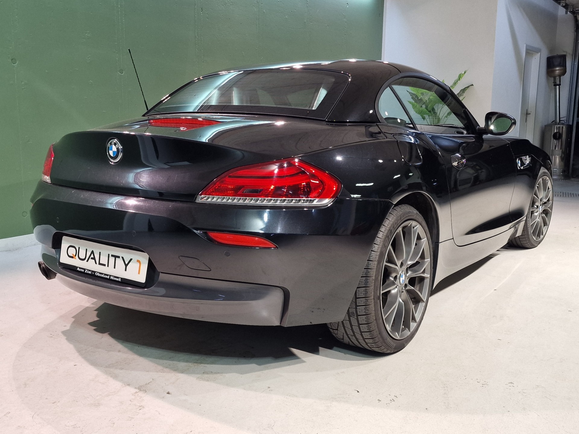 BMW Z4 sDrive20i Steptronic-image-4