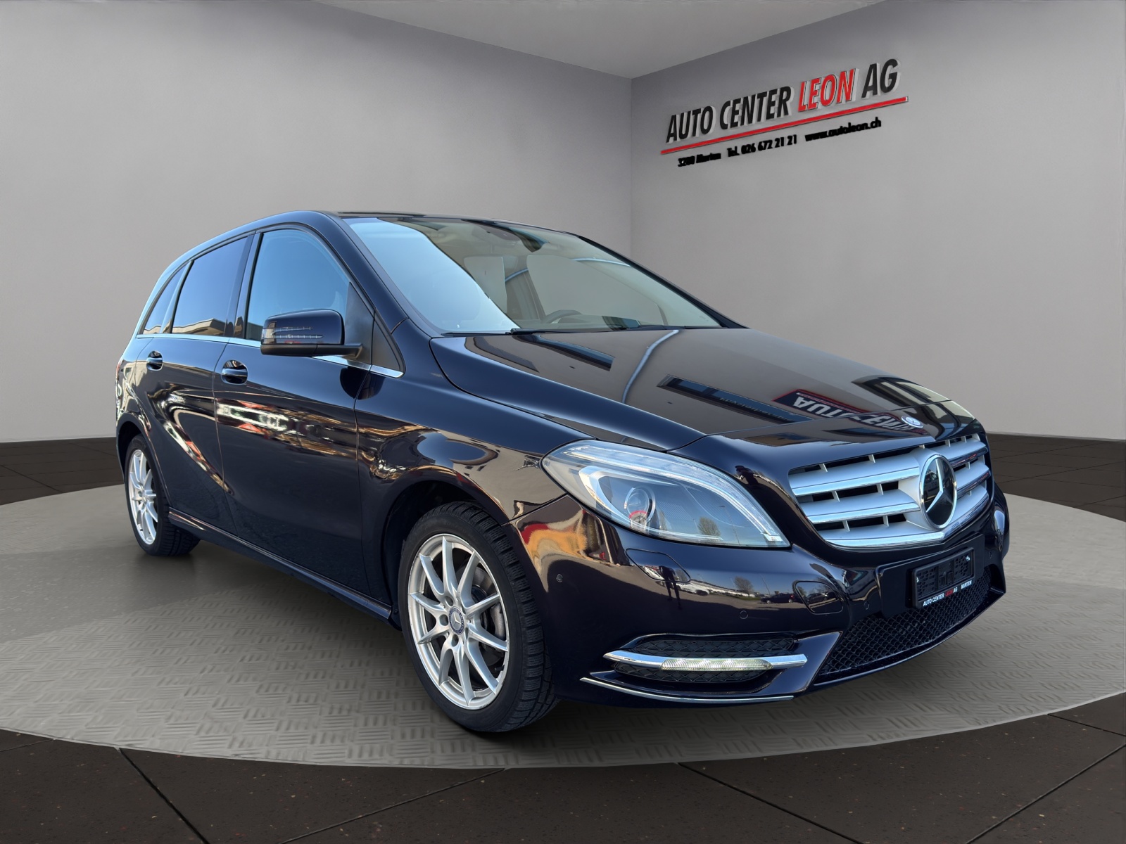 MERCEDES-BENZ B 180 7G-DCT-image-7
