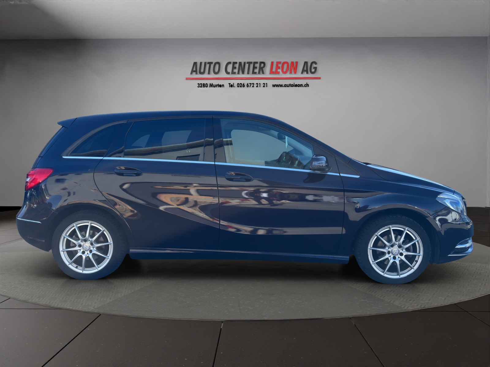 MERCEDES-BENZ B 180 7G-DCT-image-6