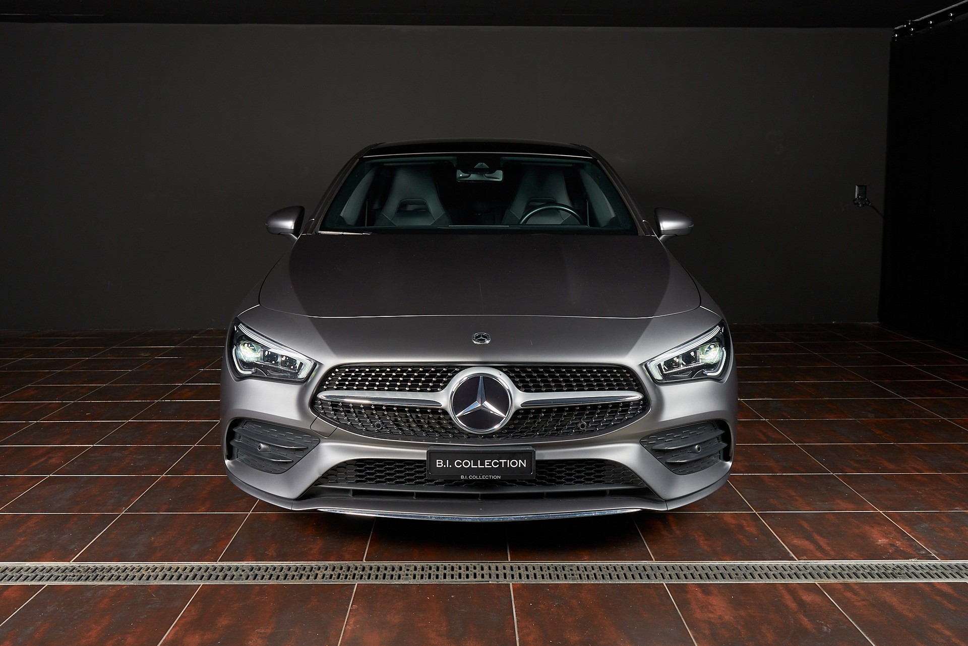 MERCEDES-BENZ CLA Shooting Brake 200 d 4Matic AMG Line-image-6