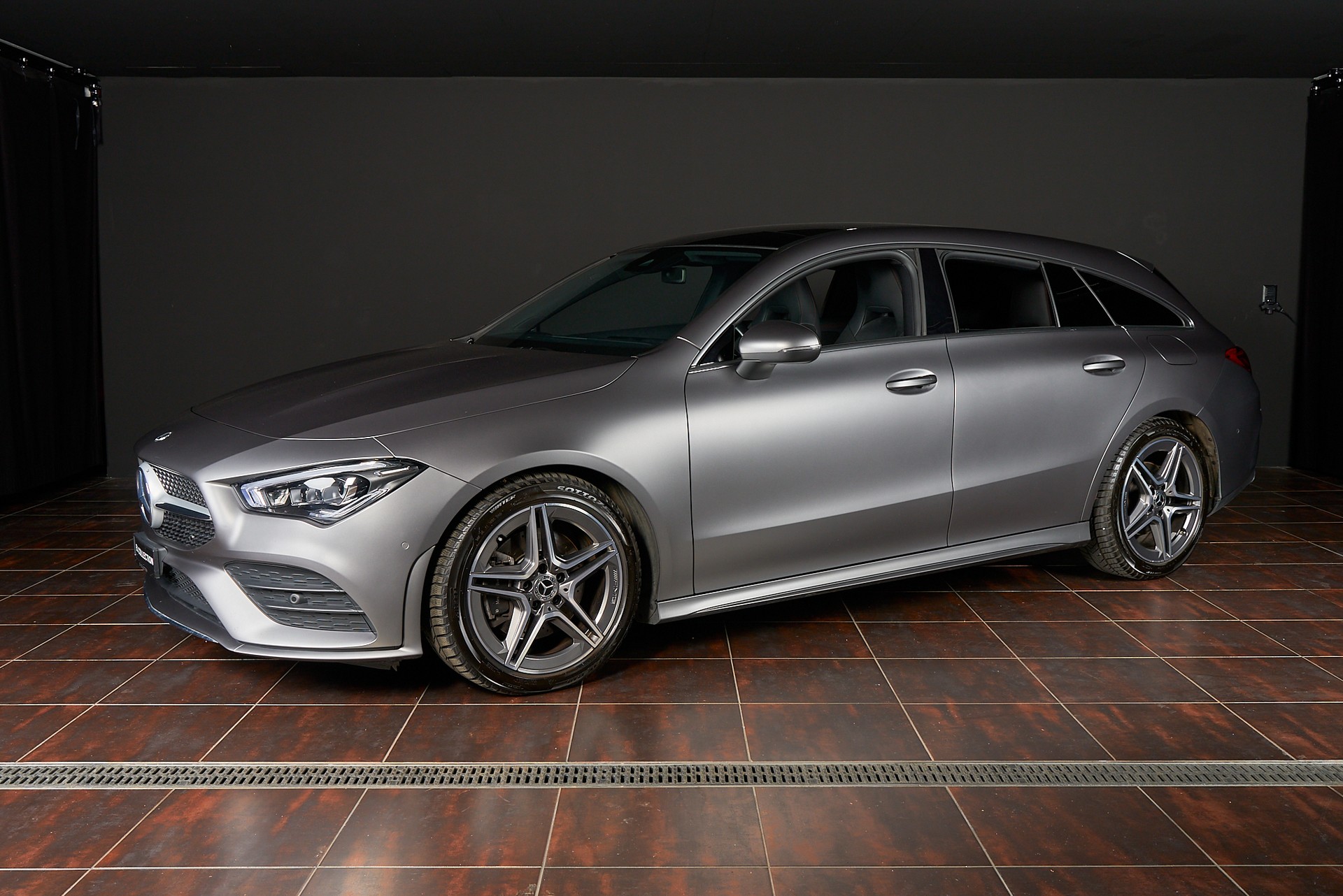 MERCEDES-BENZ CLA Shooting Brake 200 d 4Matic AMG Line