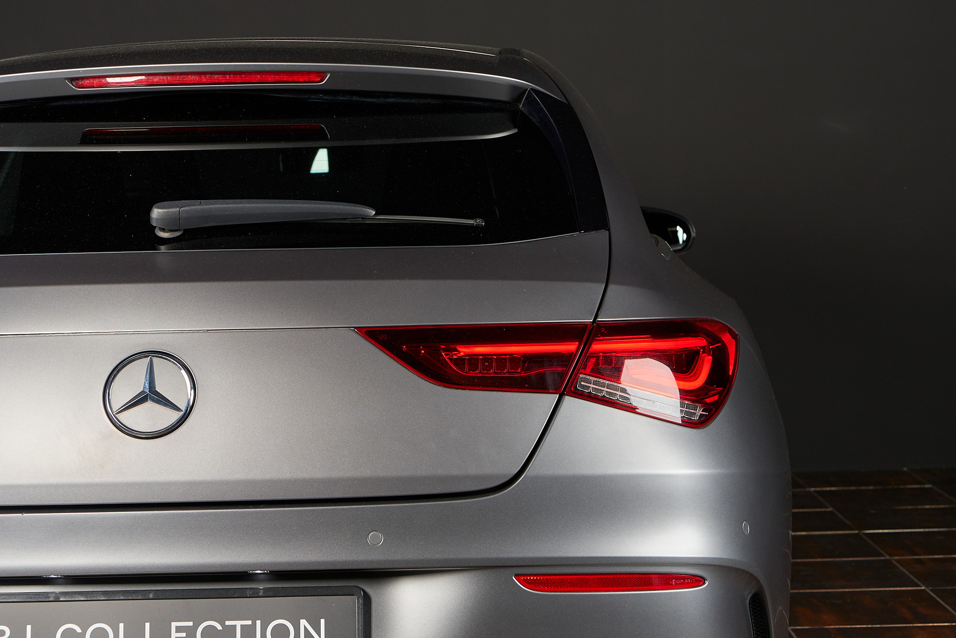 MERCEDES-BENZ CLA Shooting Brake 200 d 4Matic AMG Line-image-8