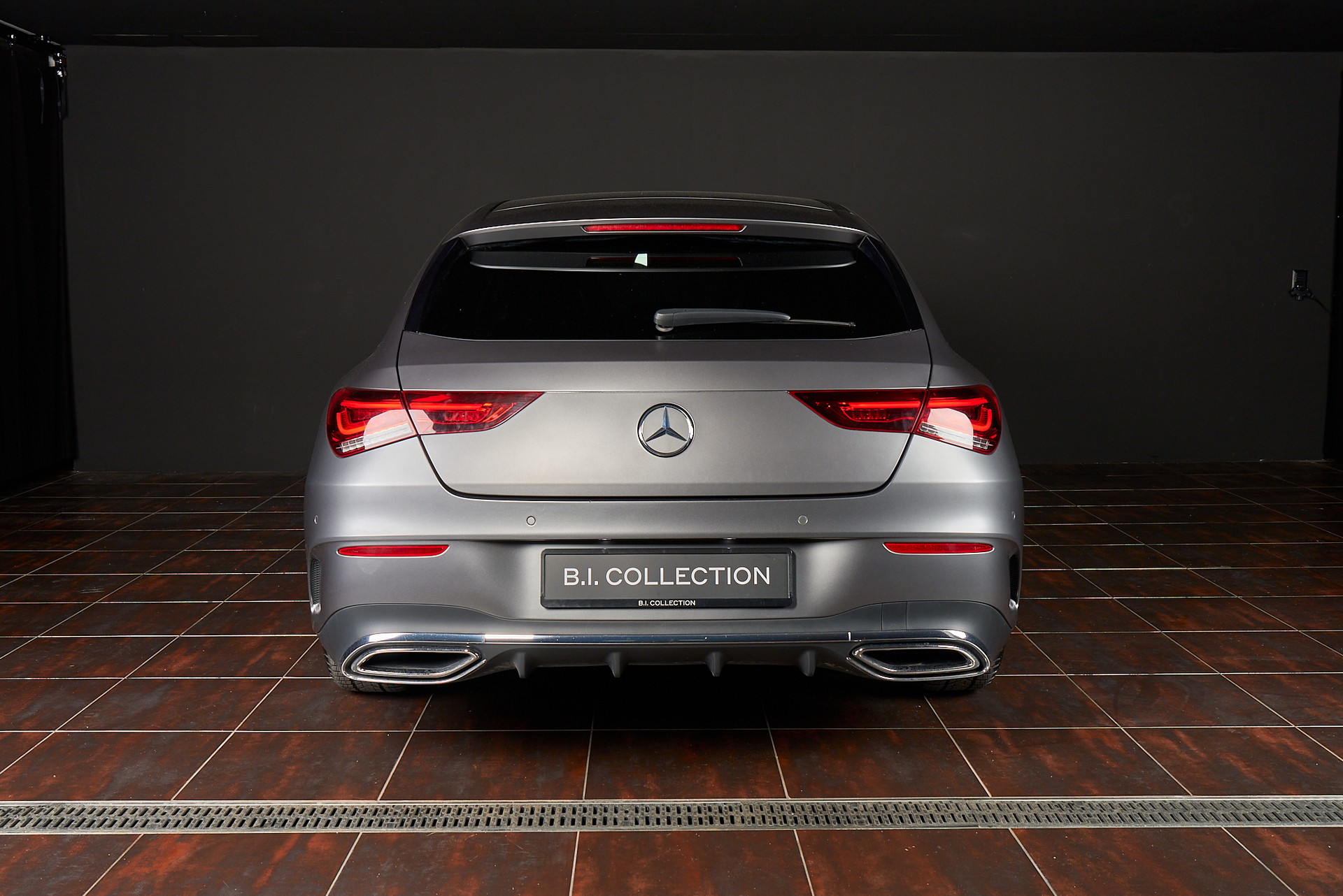 MERCEDES-BENZ CLA Shooting Brake 200 d 4Matic AMG Line-image-7