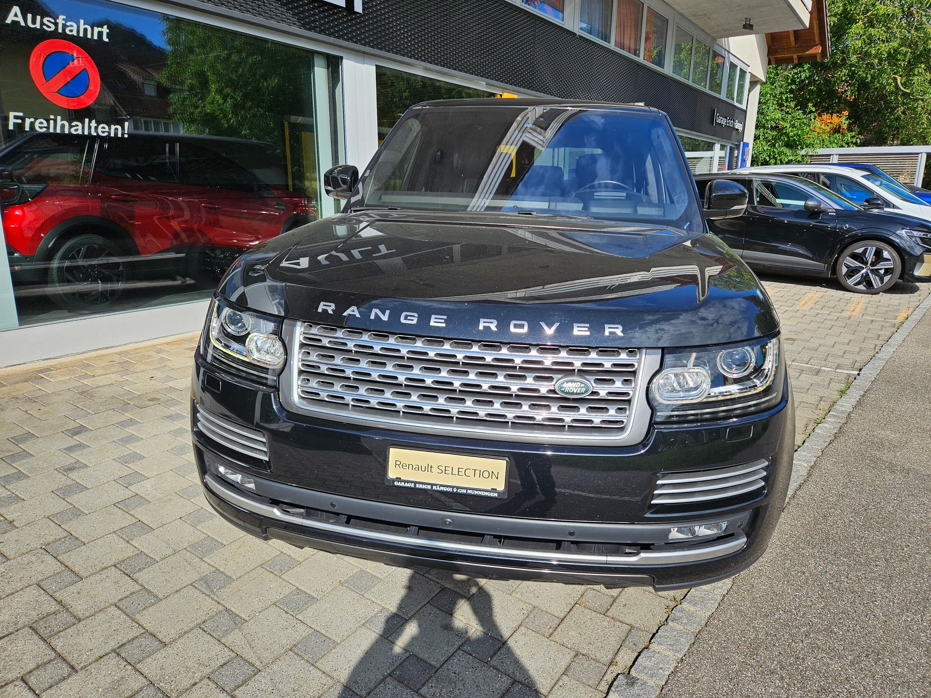 LAND ROVER Range Rover 4.4 SDV8 Autobiography Automatic-showroom-element-3