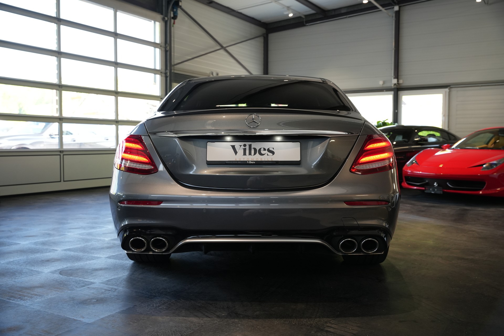 MERCEDES-BENZ E 53 AMG 4Matic+ Speedshift MCT-showroom-element-3