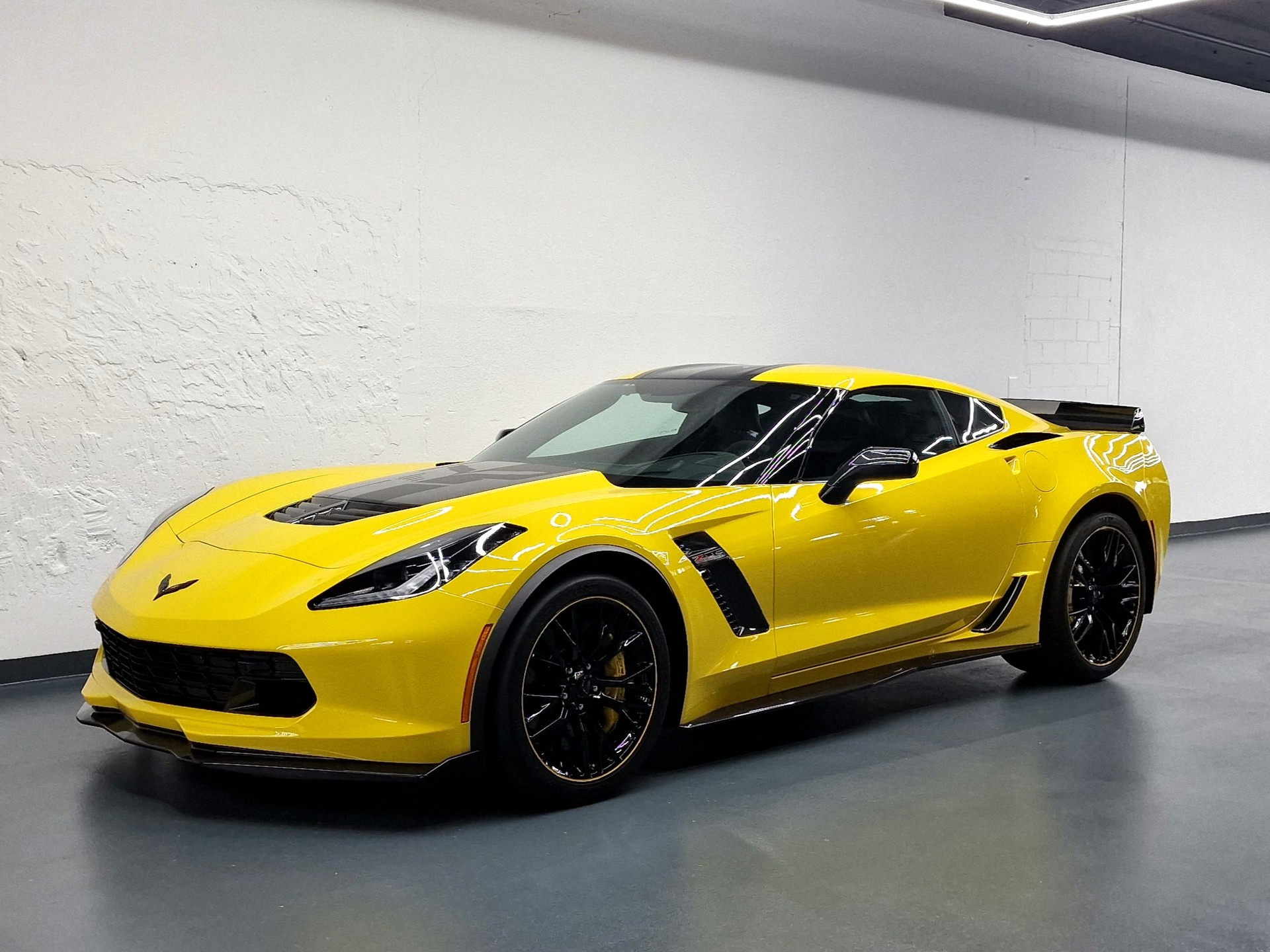 CHEVROLET Corvette Z06 C7.R Edition 3LZ LT4 Z07-image-8