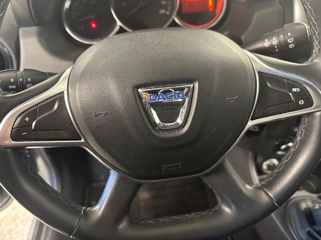 DACIA Duster 1.5 dCi FmF Strongm.R 4x4 S/S-image-8
