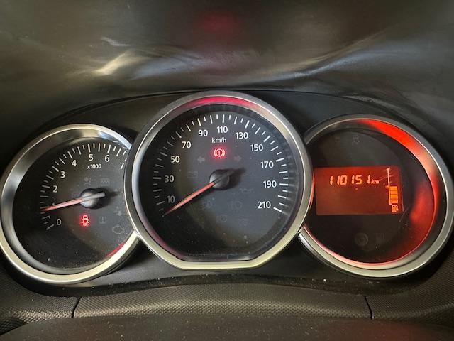 DACIA Duster 1.5 dCi FmF Strongm.R 4x4 S/S-image-12