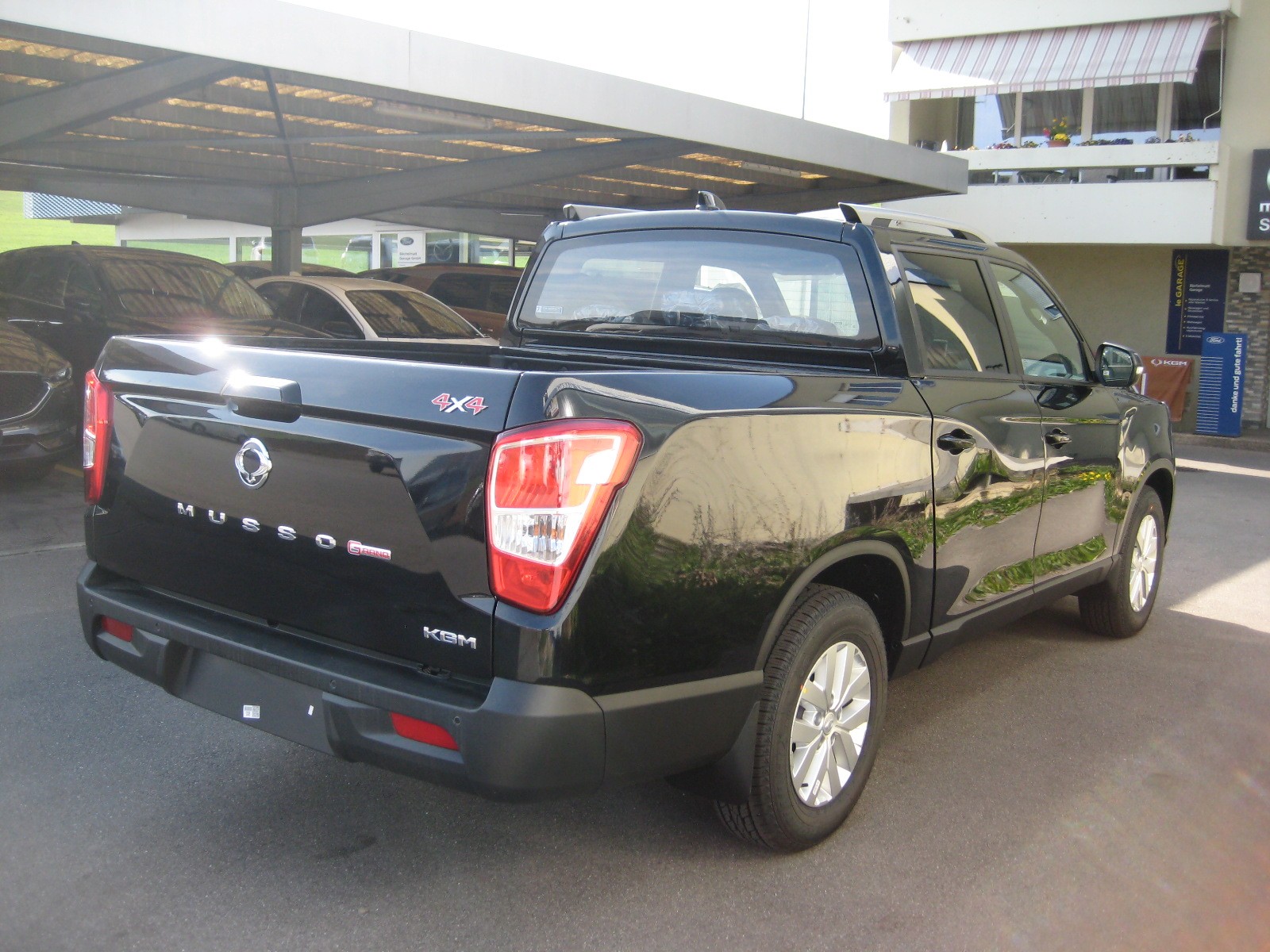 KGM-SsangYong Grand Musso 2.2 4WD Platinum AT-image-3