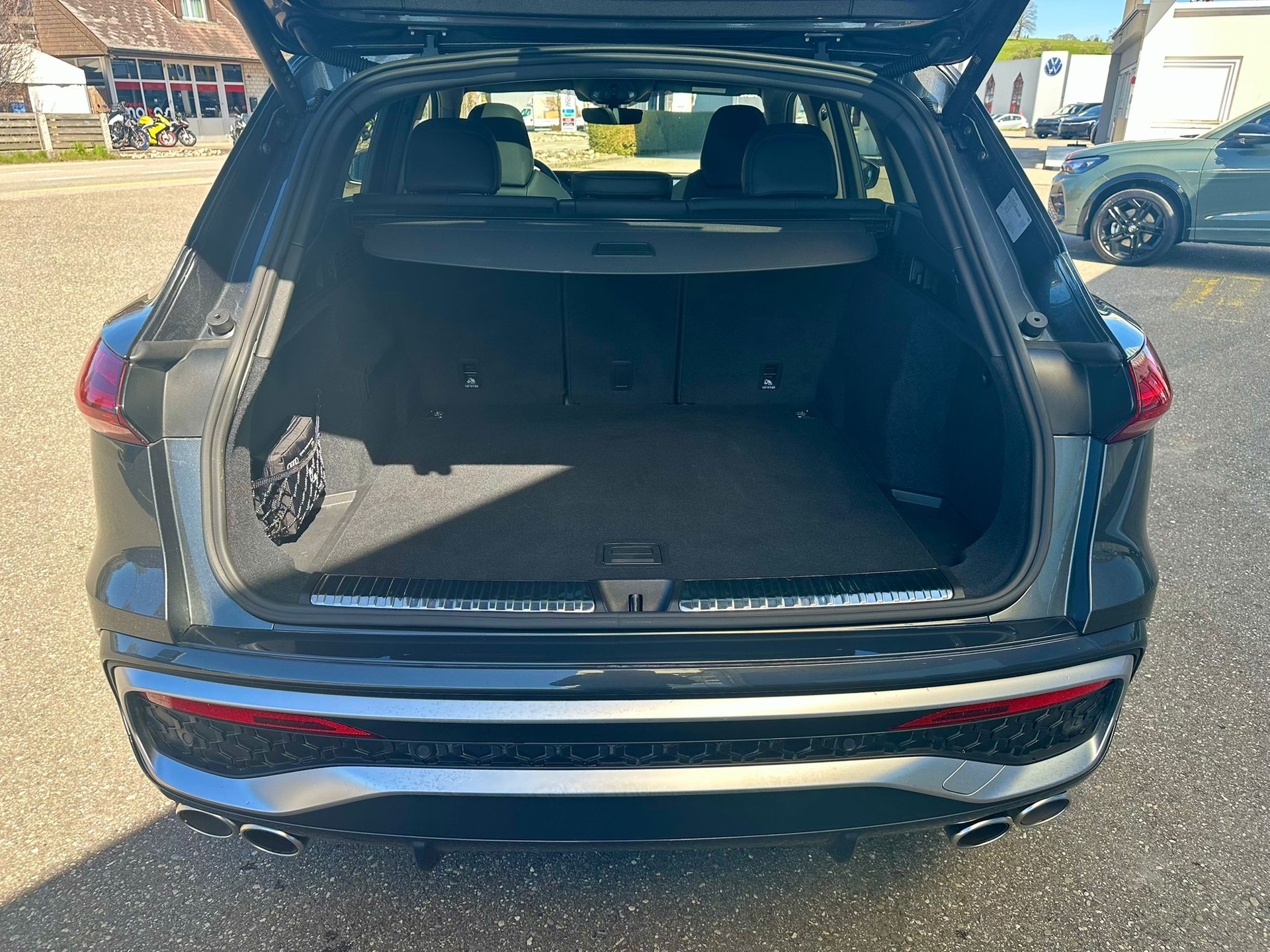 AUDI SQ5 TFSI quattro S-tronic-image-29