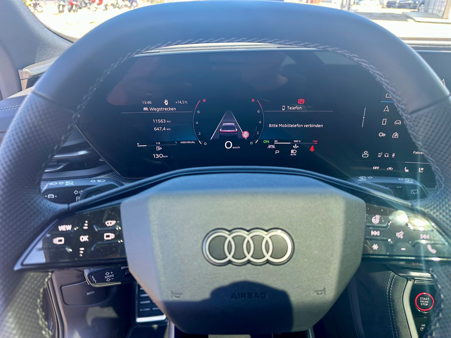 AUDI SQ5 TFSI quattro S-tronic-image-13