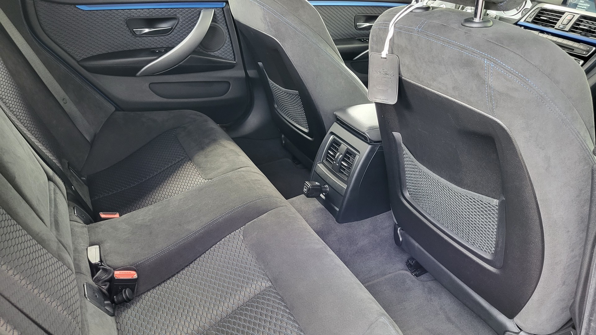 BMW 420d Gran Coupé xDrive M Sport Steptronic-image-9