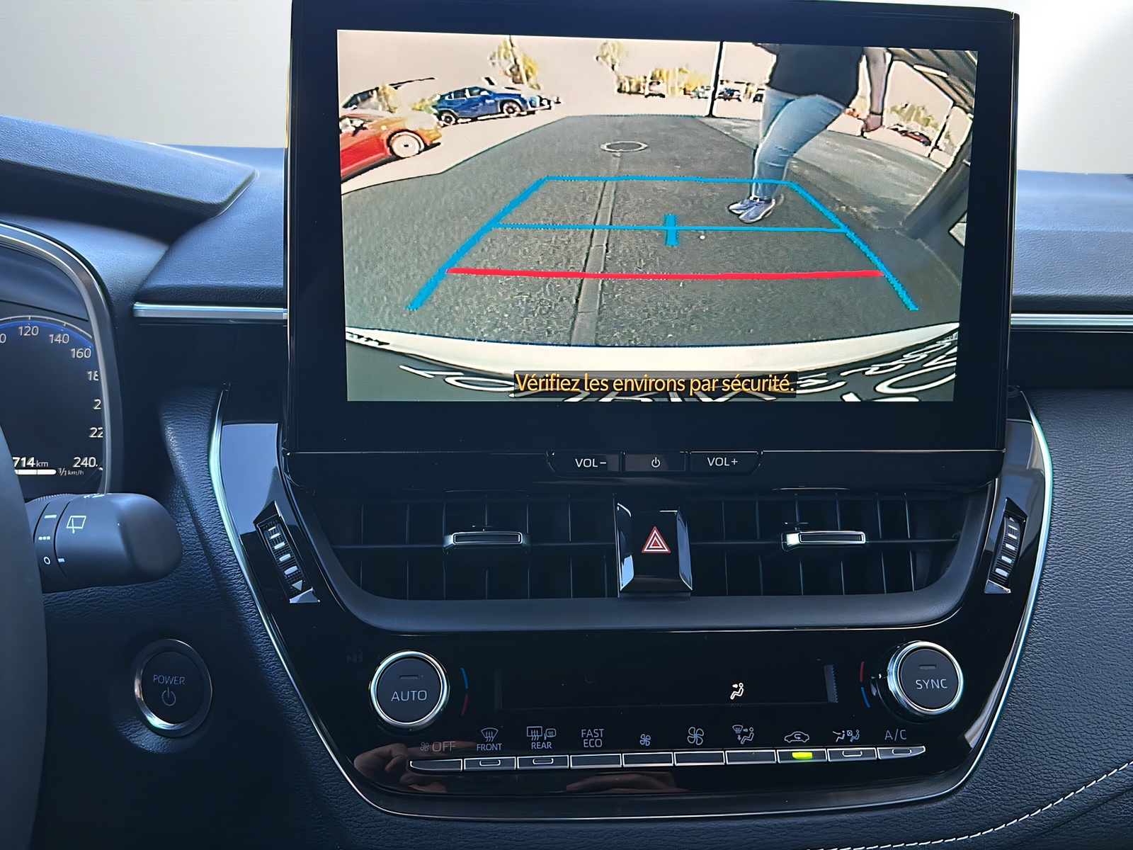 TOYOTA Corolla Touring Sports 2.0 HSD Swiss Edition e-CVT-image-7