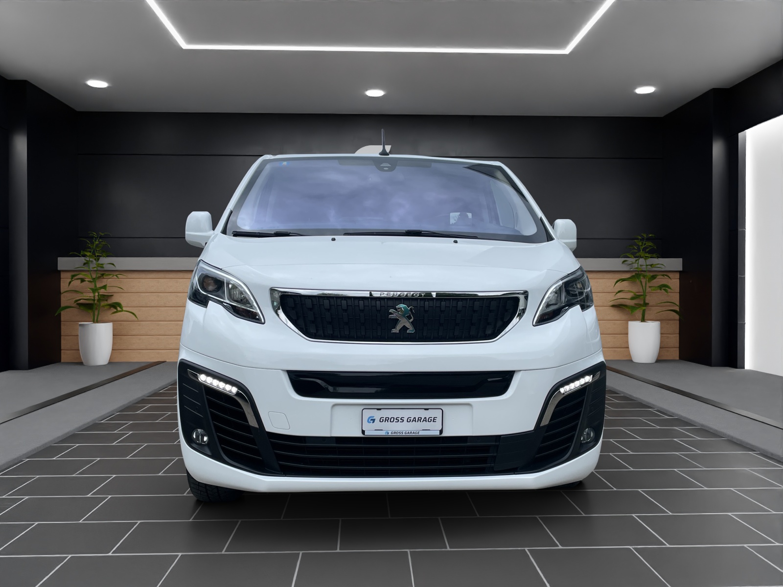 PEUGEOT eTraveller50 Allure Stand-showroom-element-1