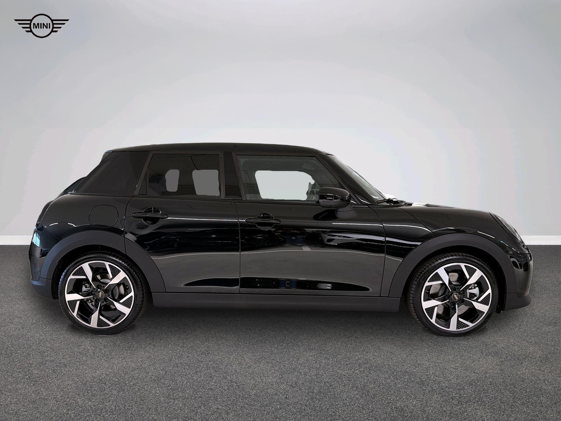 MINI Cooper 5 door S-showroom-element-2