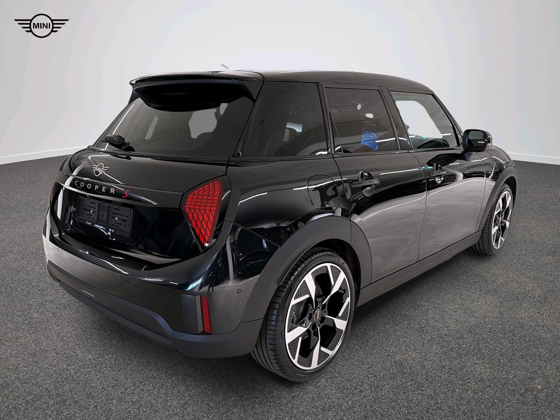 MINI Cooper 5 door S-showroom-element-3