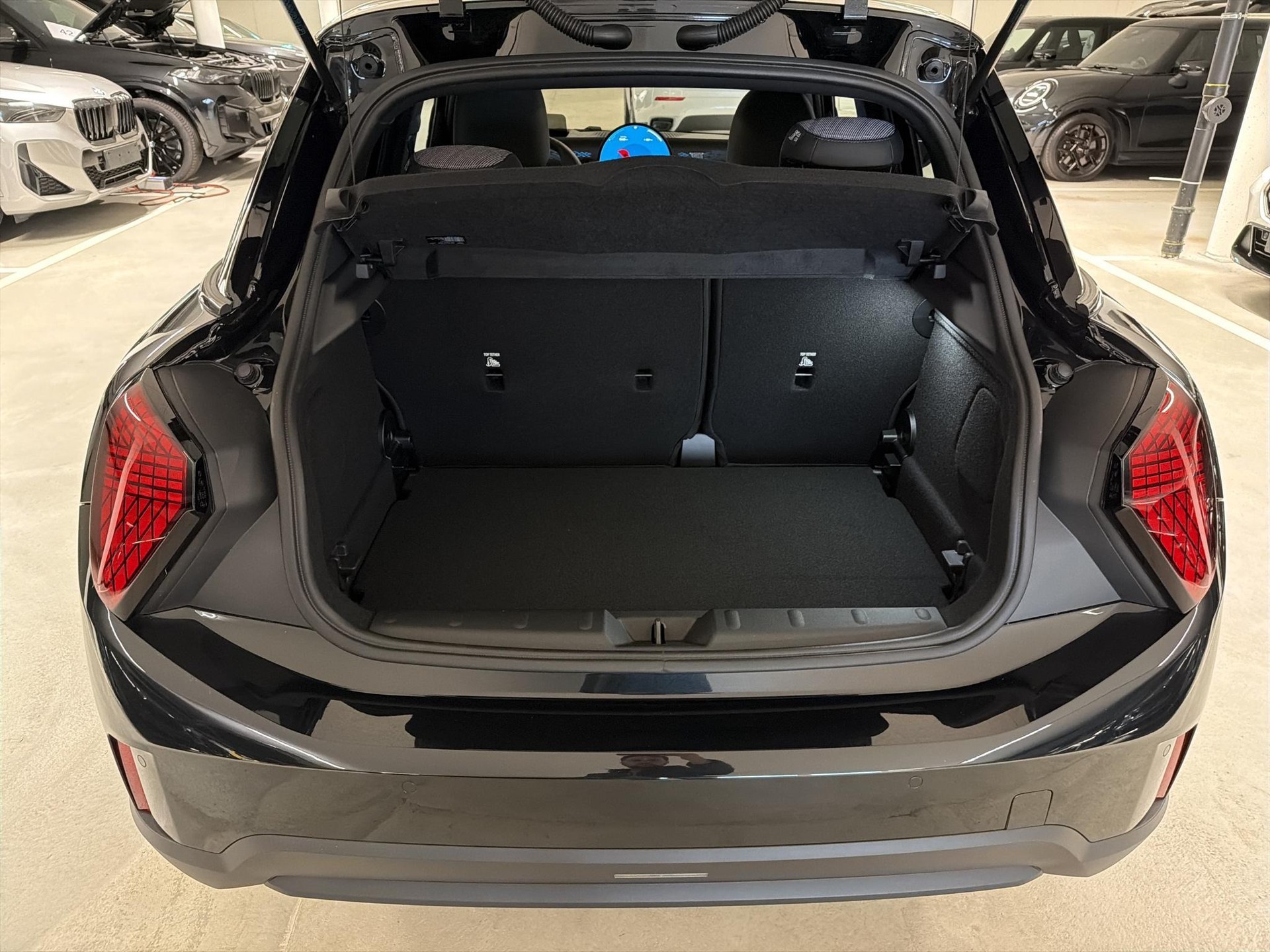 MINI Cooper 5 door S-image-15