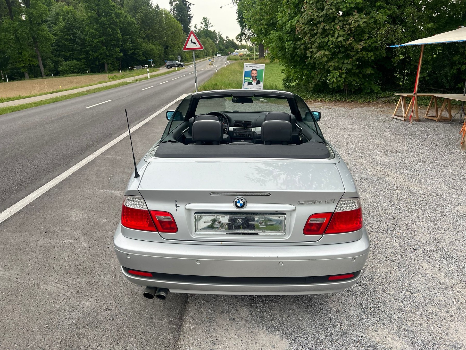 BMW 330Ci Cabriolet-image-2