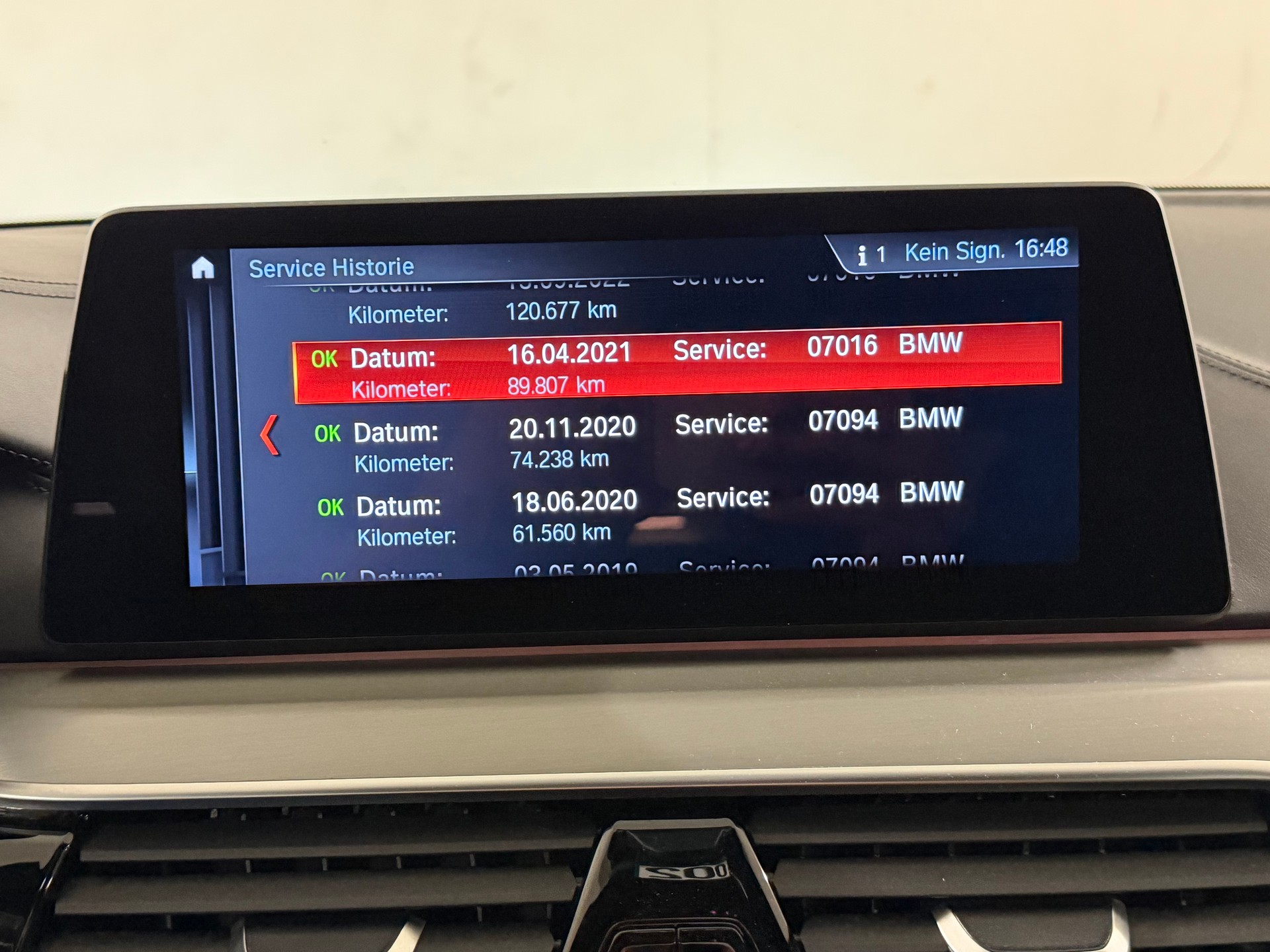 BMW M550d xDrive Touring Steptronic-image-28