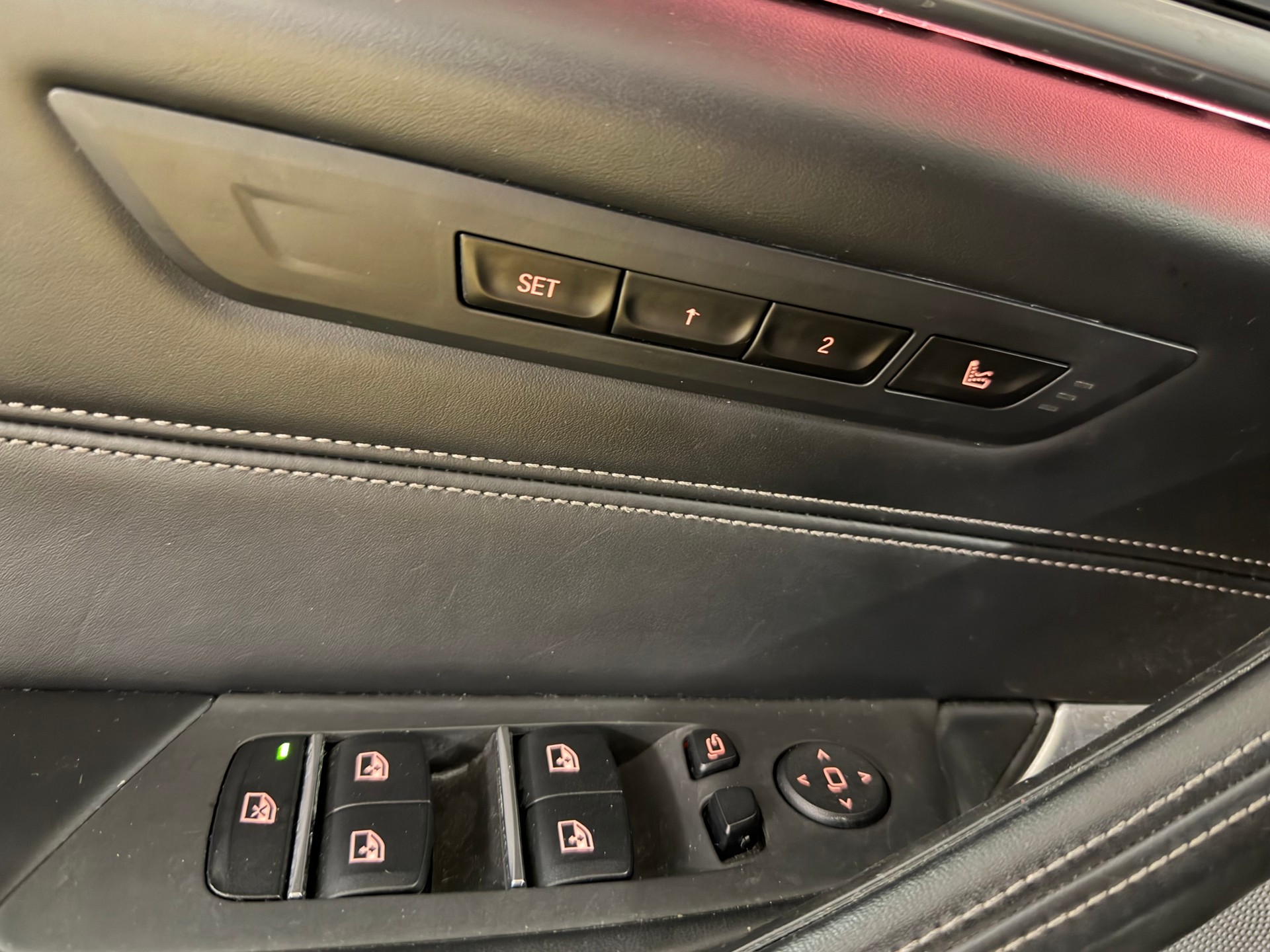 BMW M550d xDrive Touring Steptronic-image-16