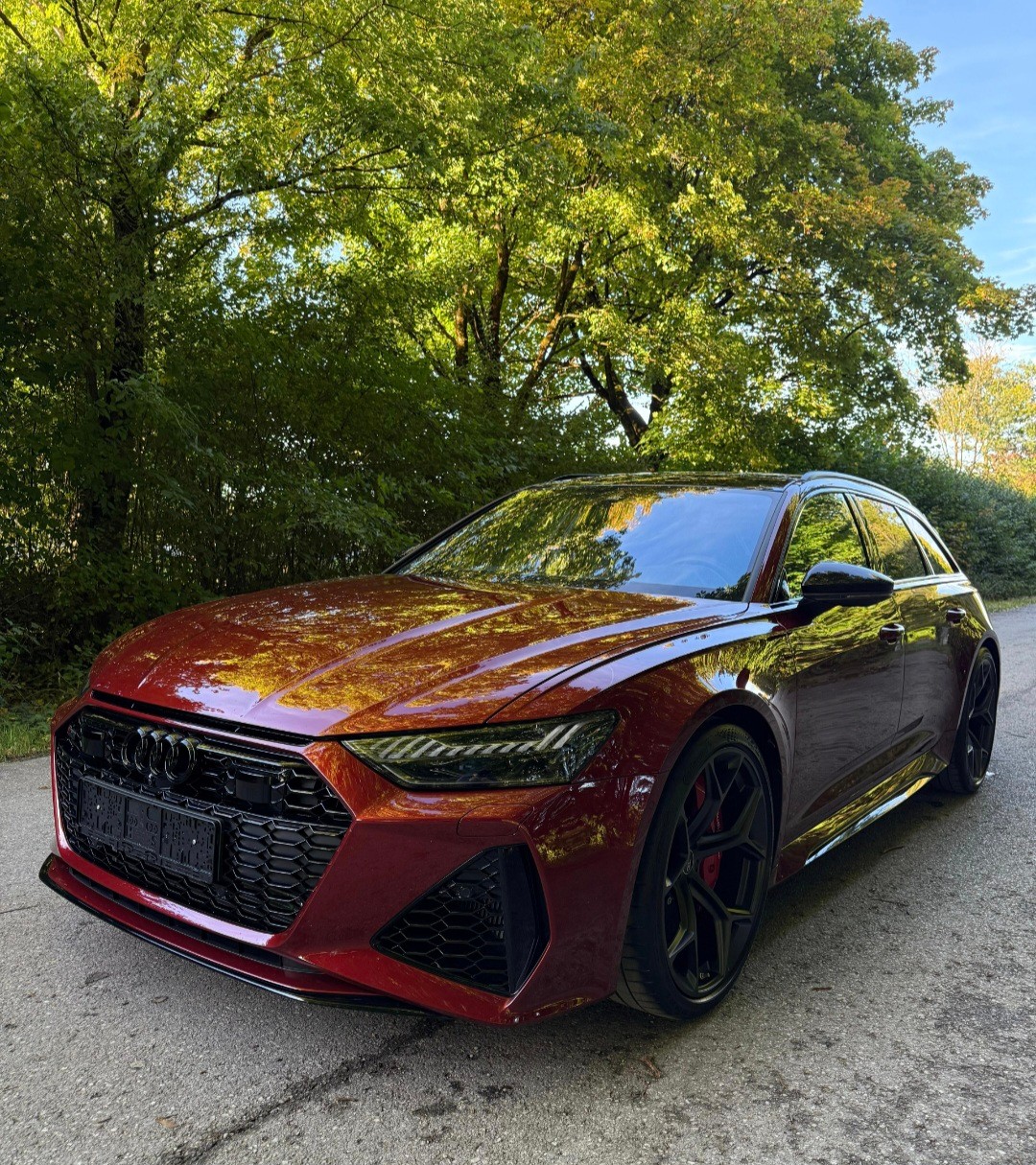 AUDI RS6 Avant 4.0 TFSI V8 Performance quattro-showroom-element-1