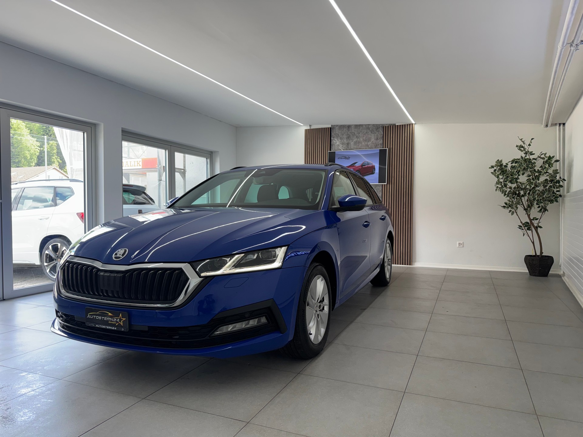 SKODA Octavia Combi 2.0 TDI DSG Style*CH-Fahrzeug*Frisch MFK*
