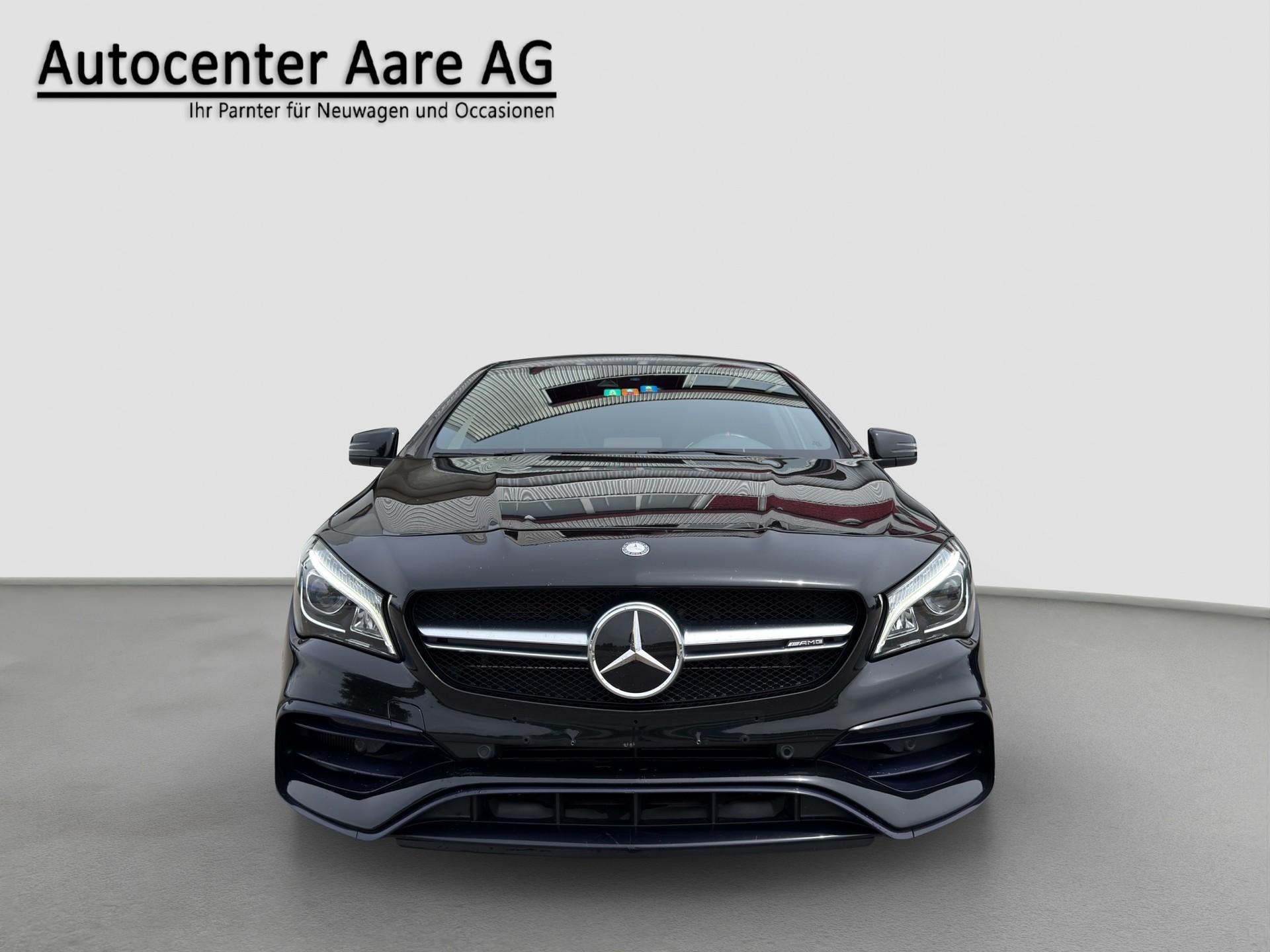 MERCEDES-BENZ CLA Shooting Brake 45 AMG 4Matic Speedshift-showroom-element-1