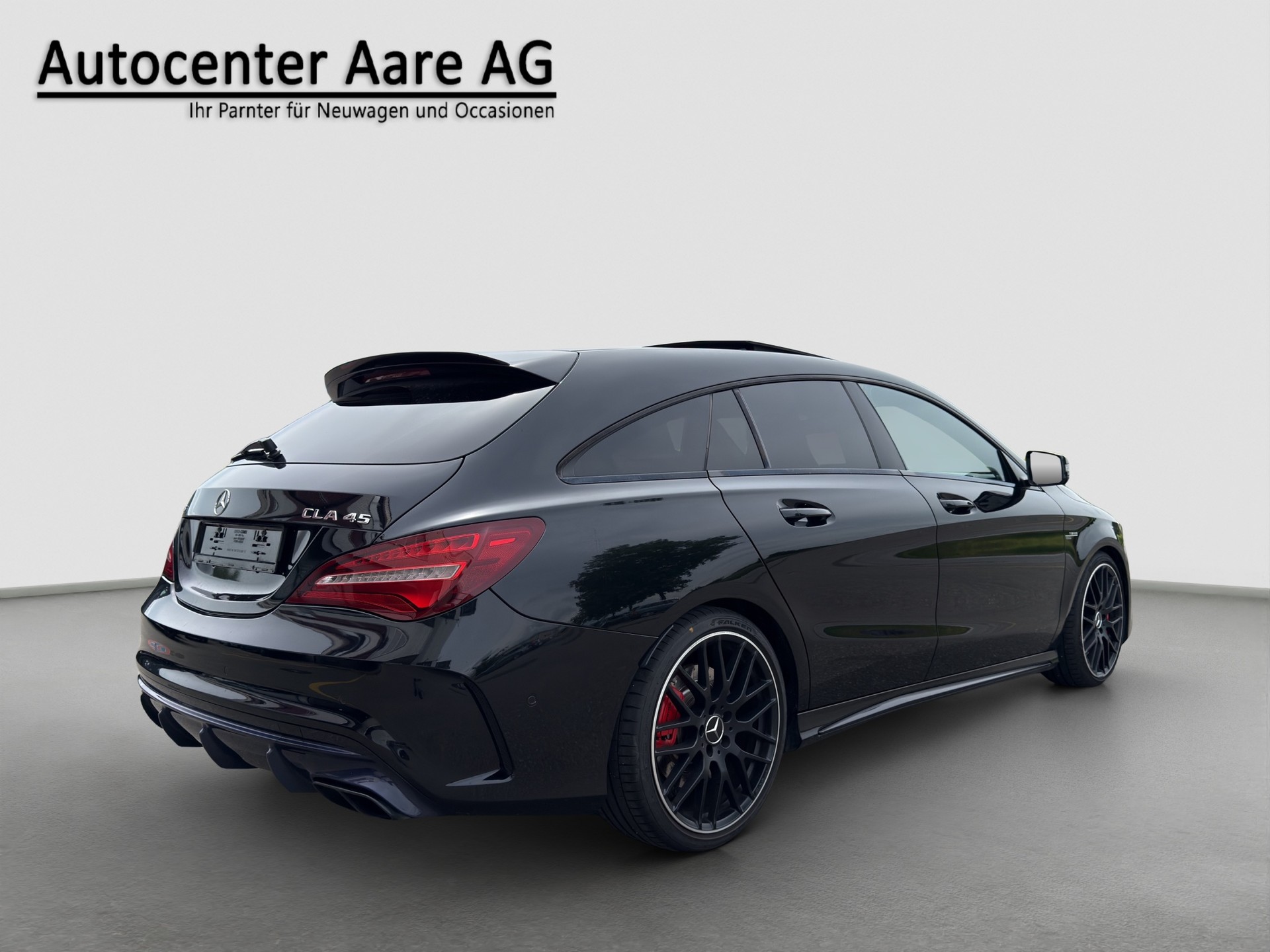 MERCEDES-BENZ CLA Shooting Brake 45 AMG 4Matic Speedshift-image-6