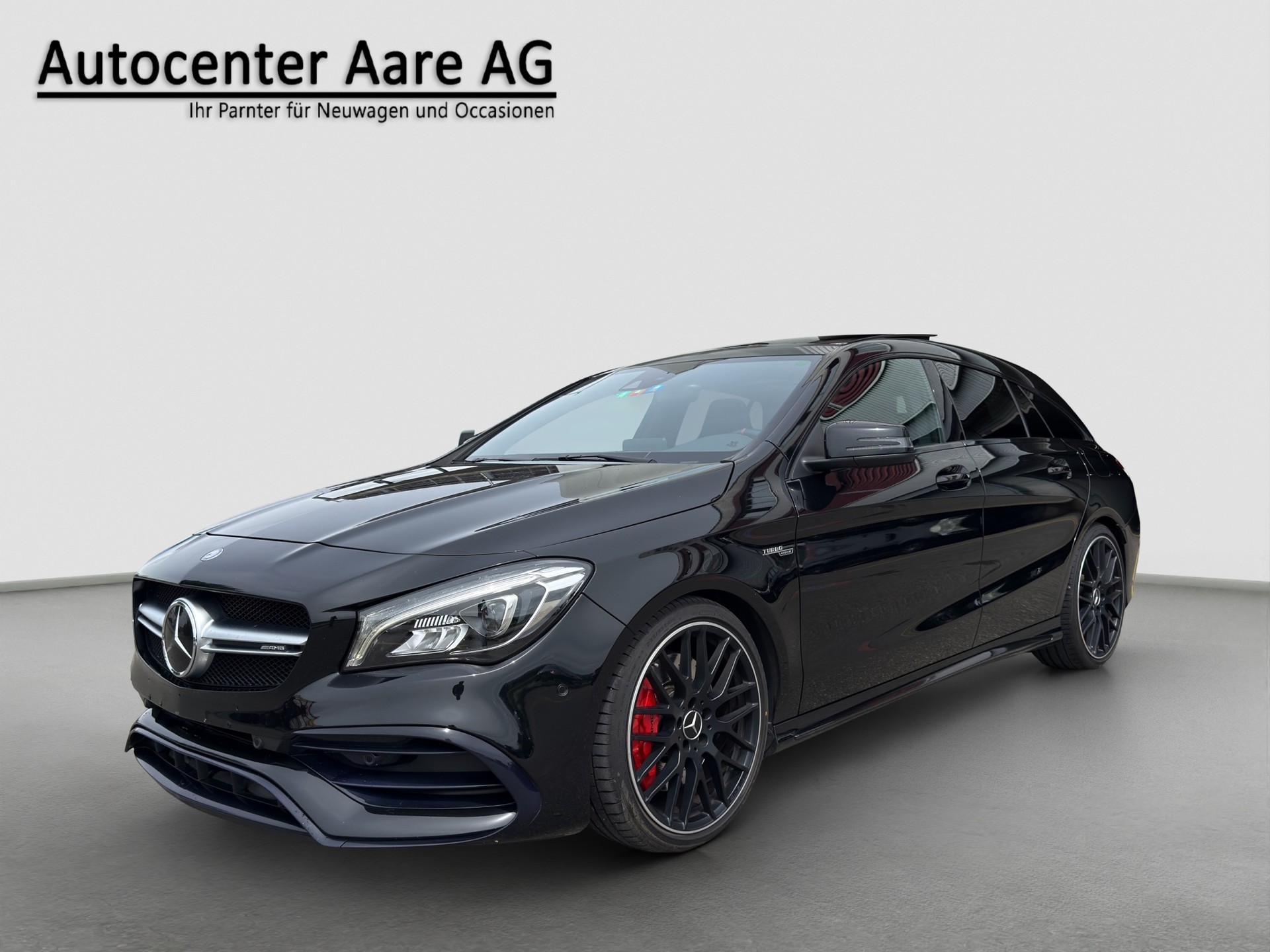 MERCEDES-BENZ CLA Shooting Brake 45 AMG 4Matic Speedshift-showroom-element-2