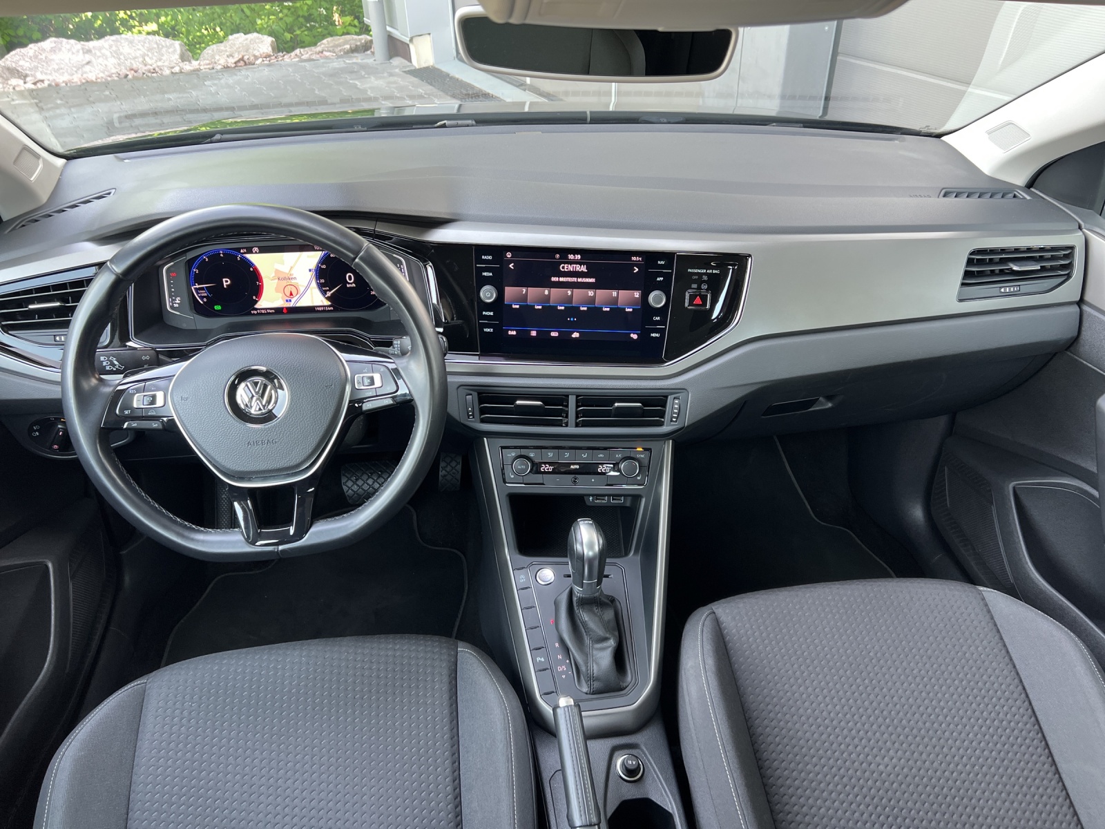 VW Polo 1.0 TSI BMT Comfortline DSG-image-9