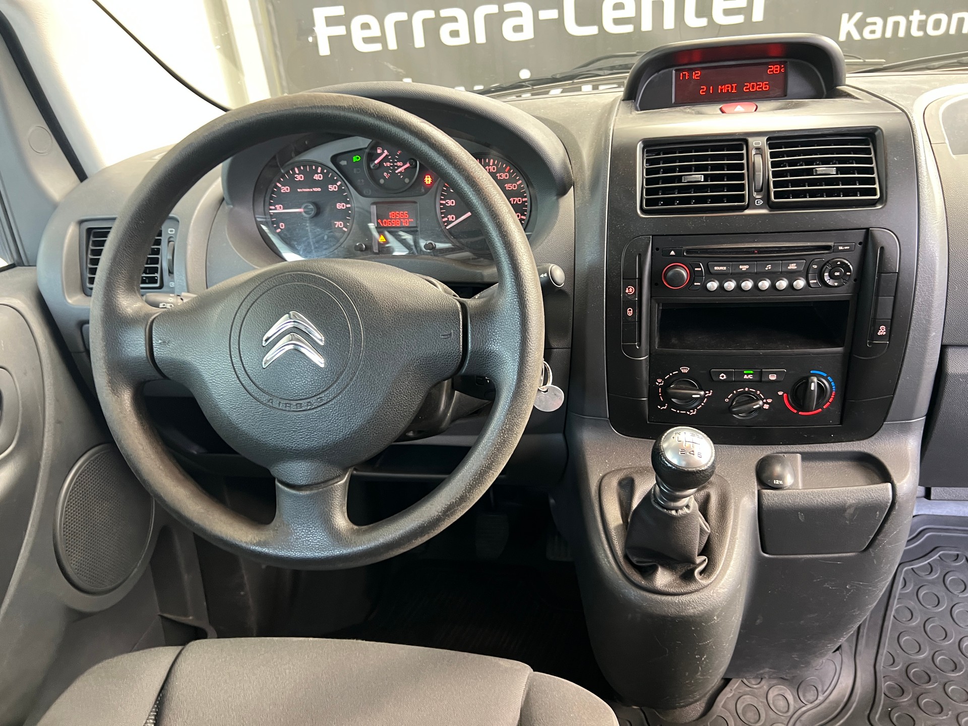 CITROEN Jumpy 2.0 HDi L1H1 Seduction-image-12