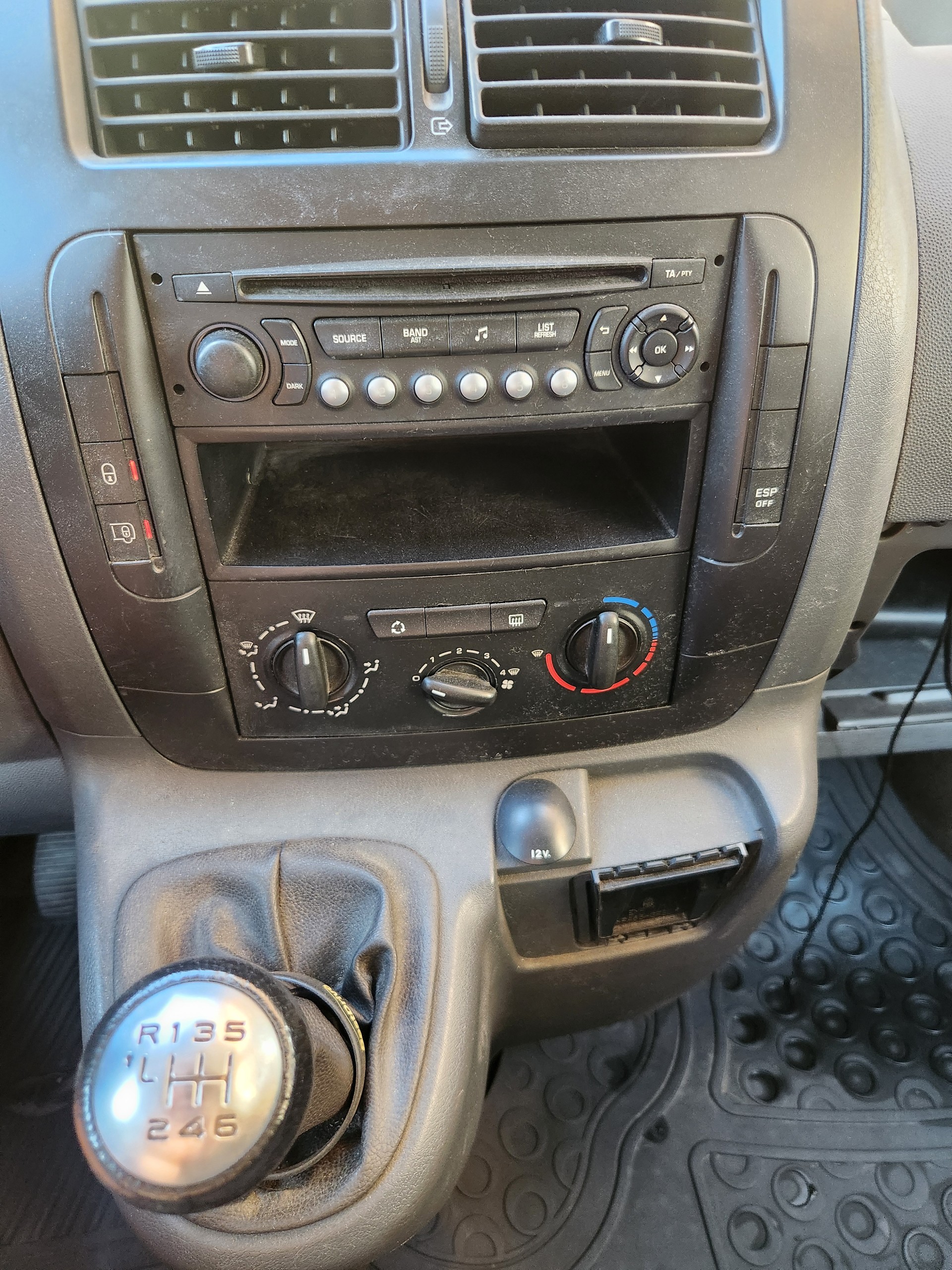 TOYOTA Proace 2.0D Panel Van Terra L2H1-image-11