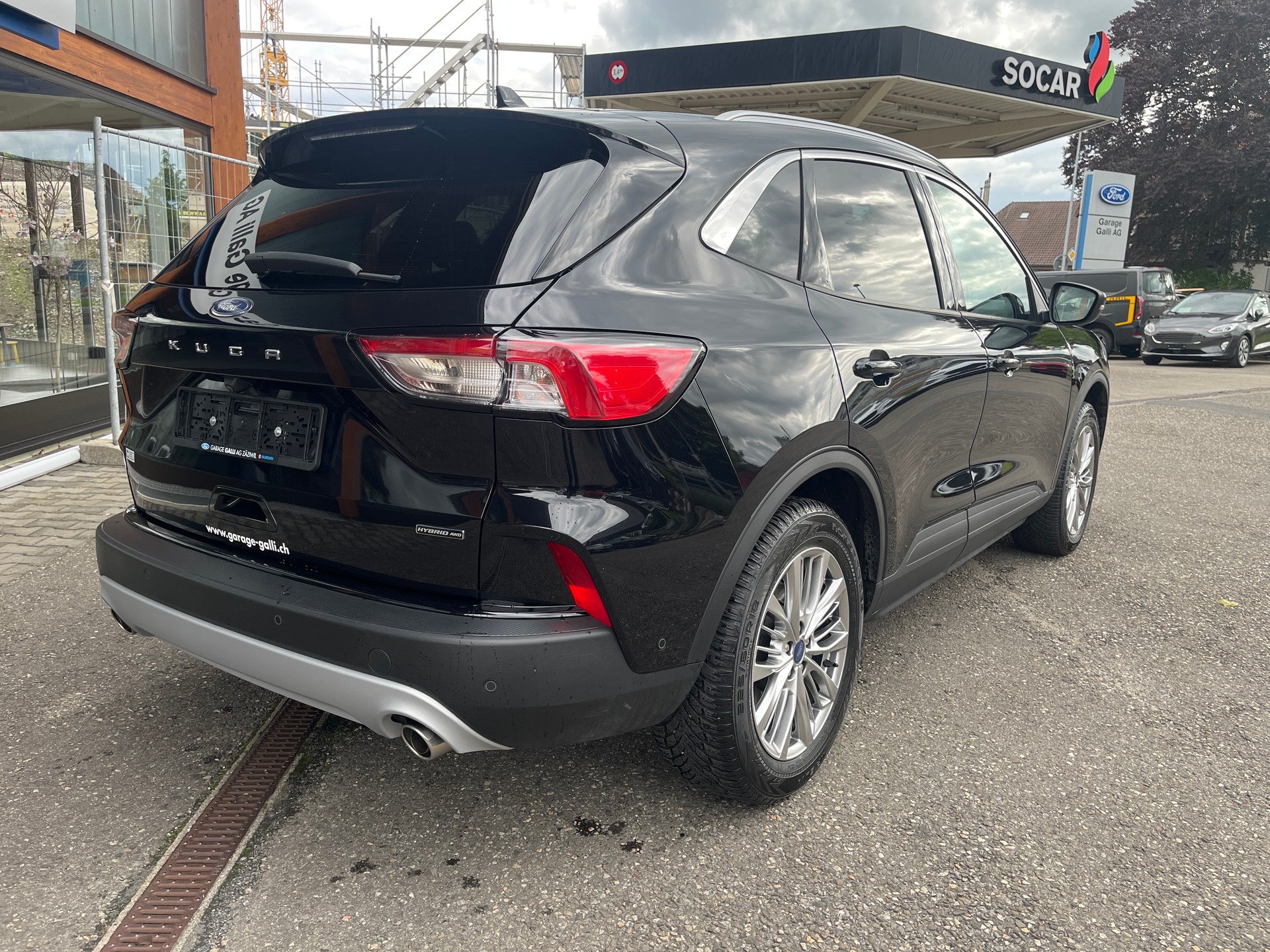 FORD Kuga 2.5 FHEV Titanium X 4WD-image-6
