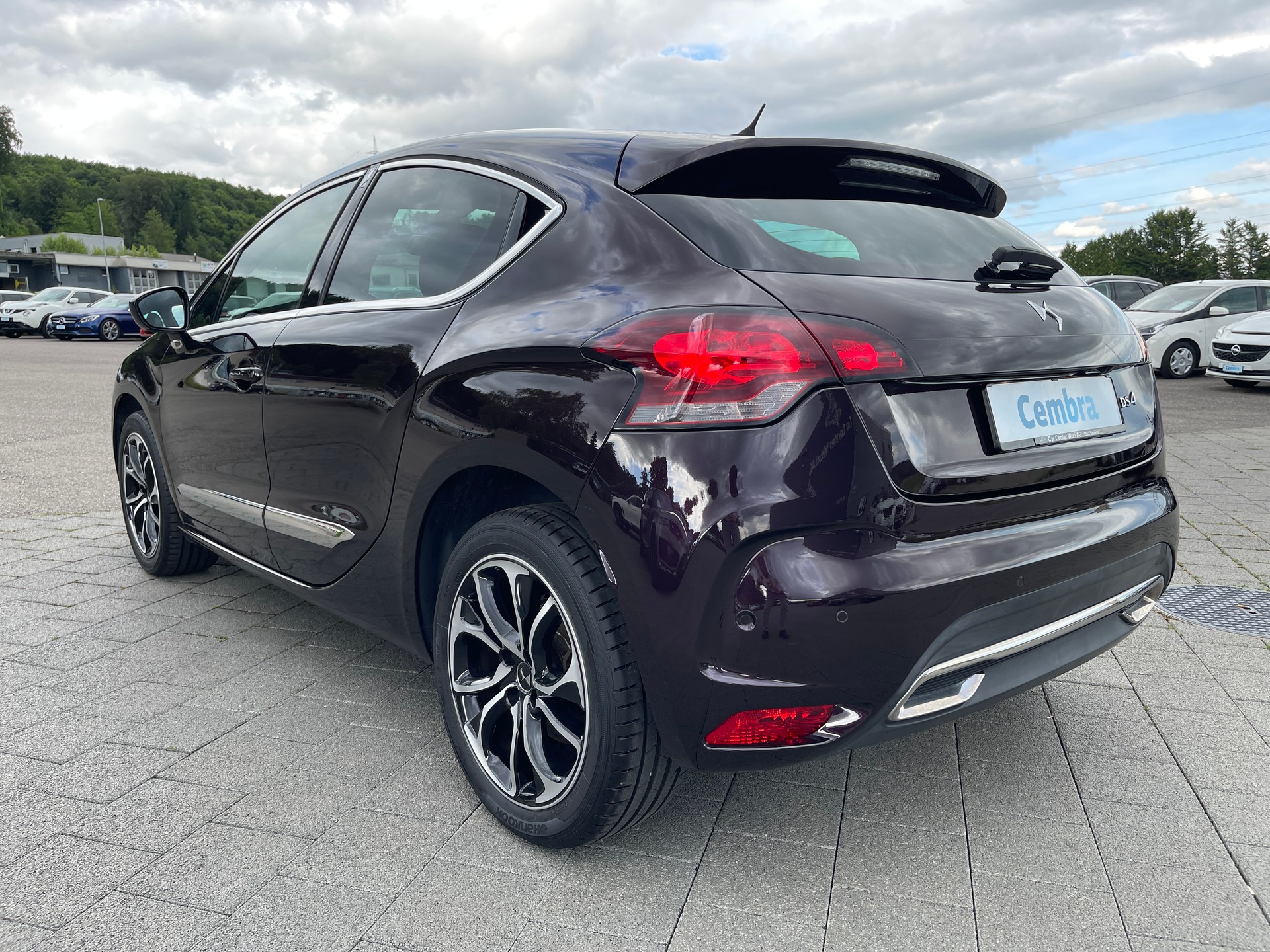 DS AUTOMOBILES DS 4 1.2 Pure Tech Faubourg Addict-image-2