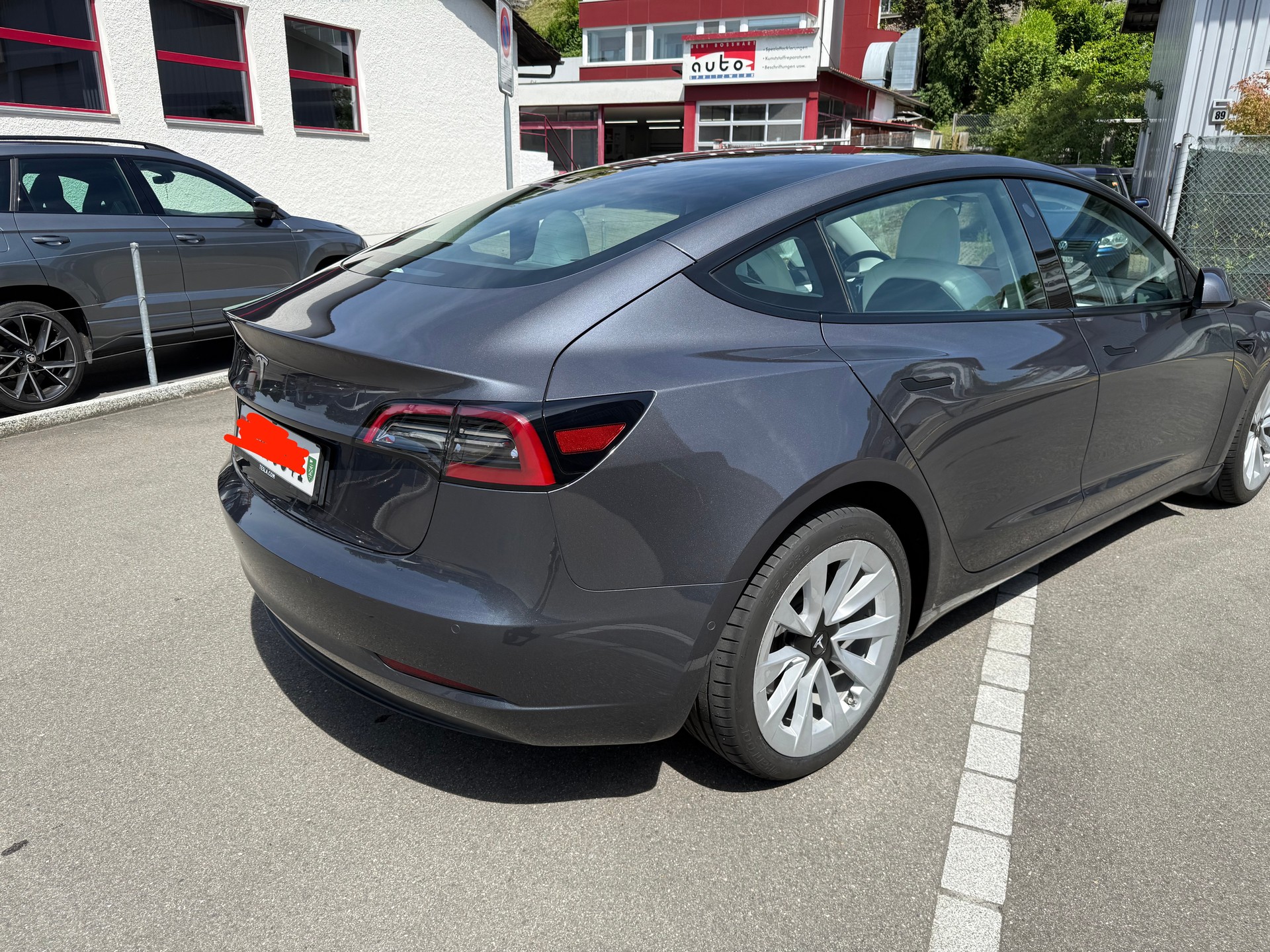 TESLA Basis-image-3