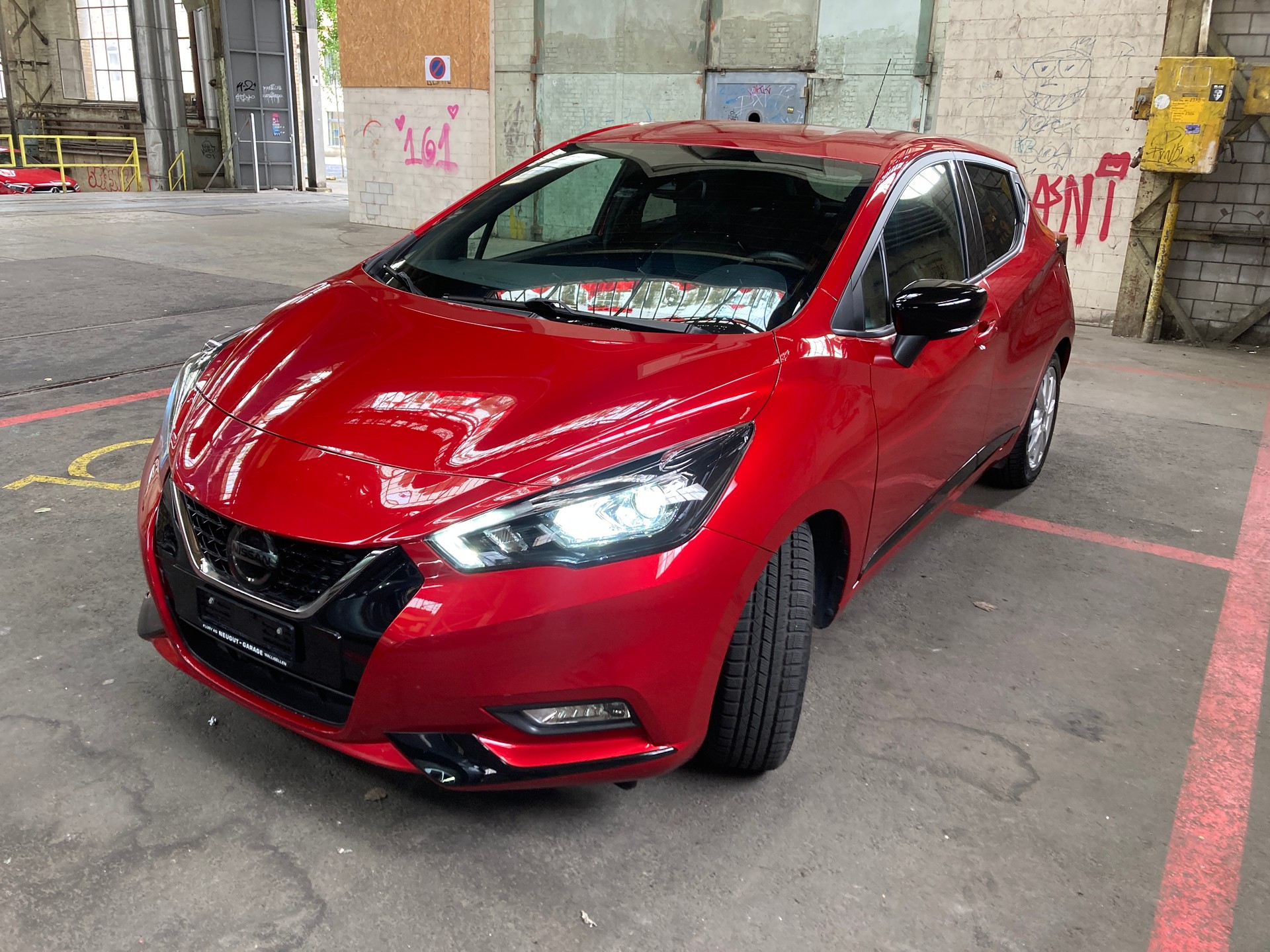 NISSAN Micra IG-T n-sport Xtronic-showroom-element-2