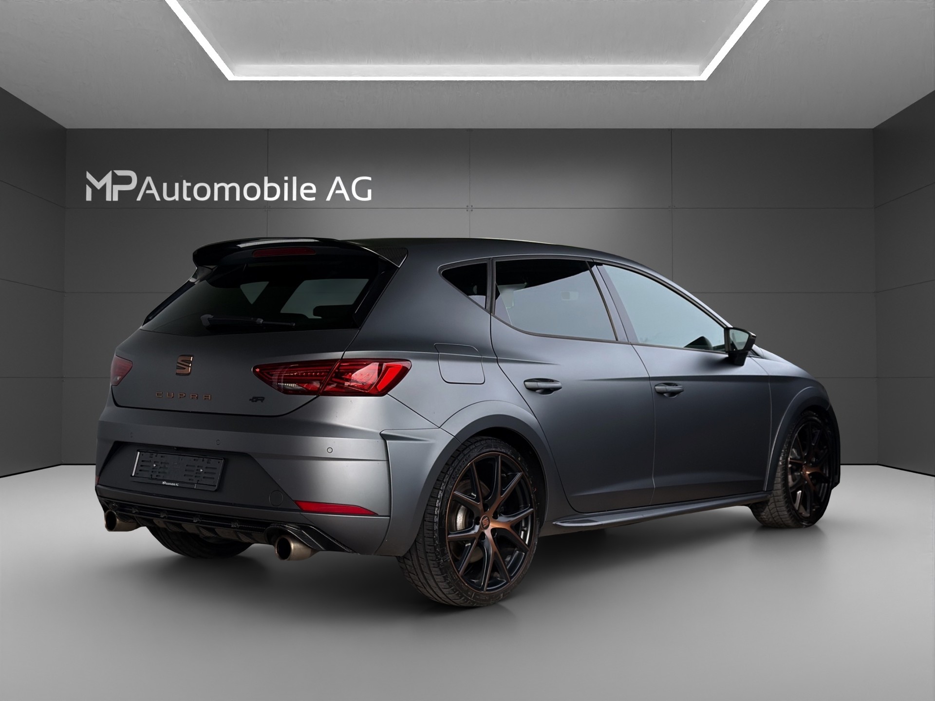 SEAT Leon 2.0 TSI Cupra R DSG-showroom-element-2