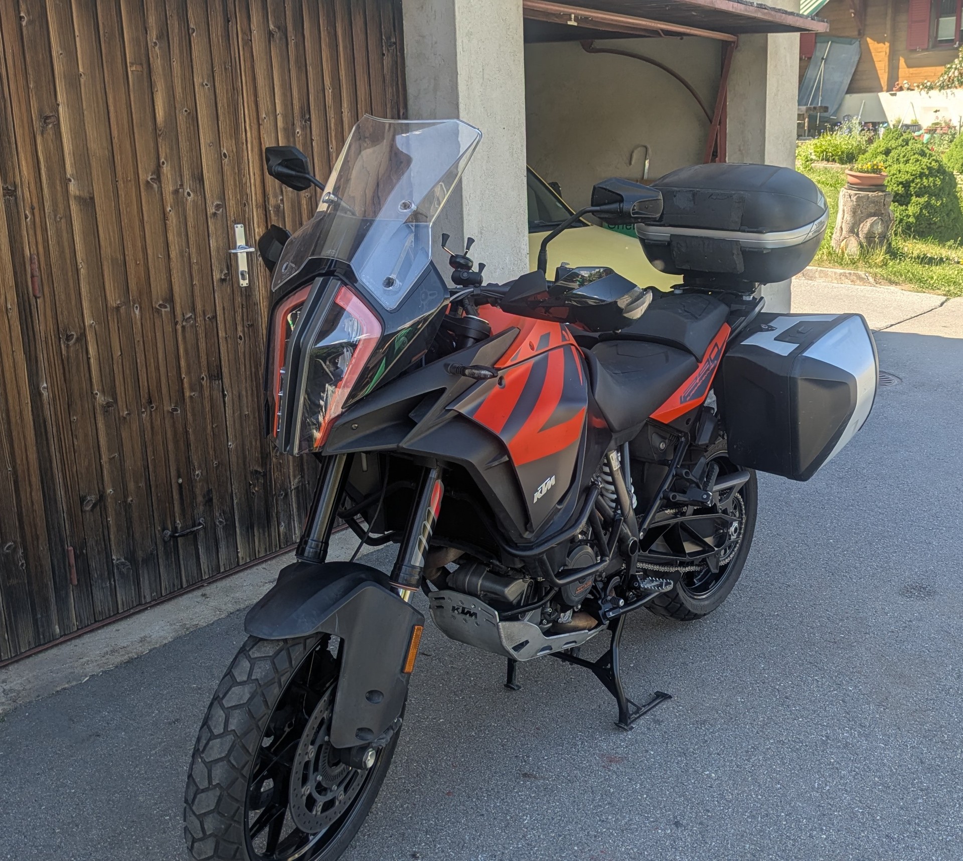 KTM 1290 Super Adventure S ABS-image-4